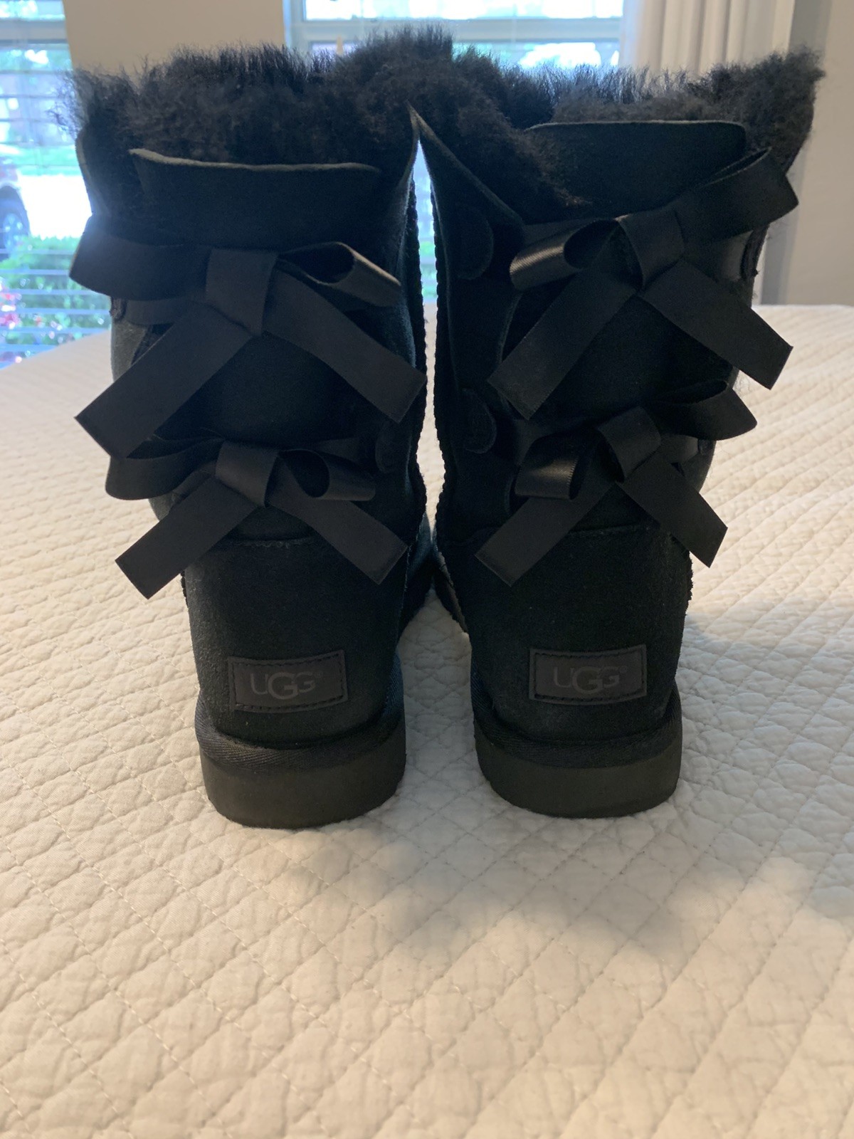 *GUC* Women’s UGG BLACK BAILEY BOW II BOOTS (NO BOX) SIZE 8