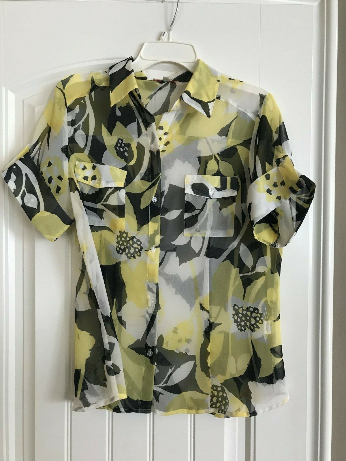 Women’s Animal Print Blouse By NICOLA Sz M NWOT