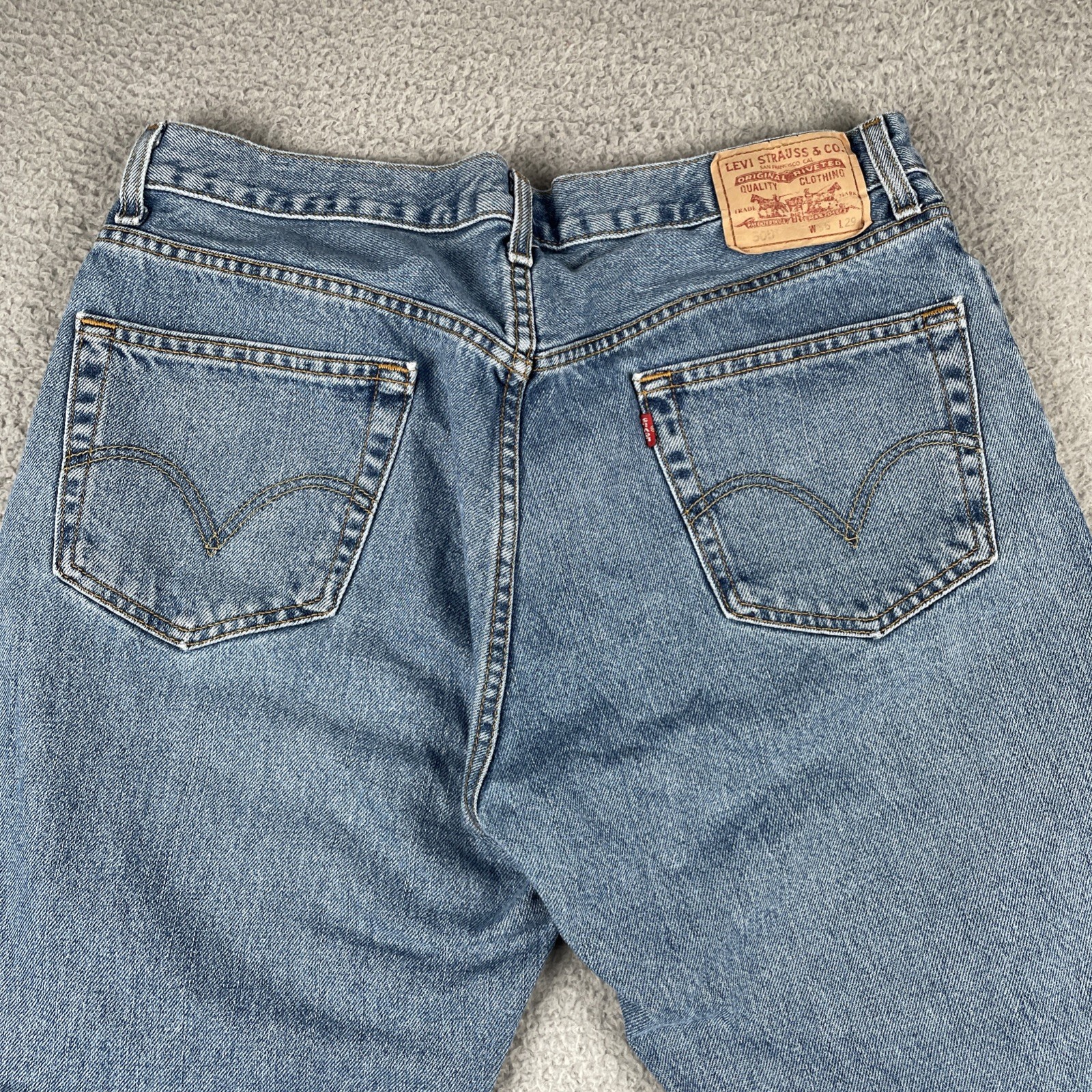 Vtg Levi’s 505 Denim Jeans Stone Washed Blue 36×29 Measures 35×28 EUC Y2K