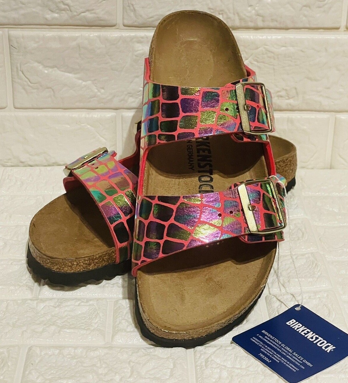 Birkenstock Arizona GATOR GLEAM Slides NARROW Sandals CHOOSE SIZE Raspberry Pink