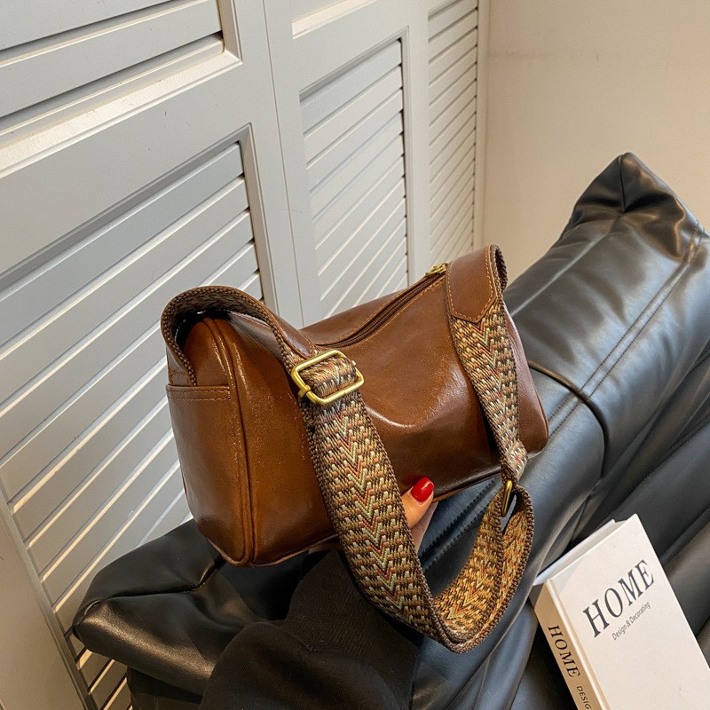 High-end Textured Fashionable Shoulder And Crossbody Bag