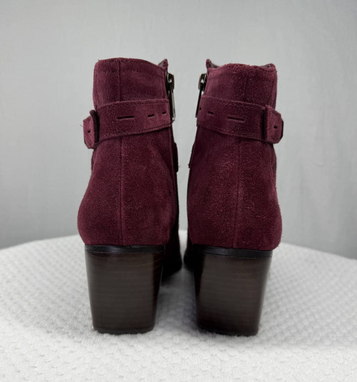 Naturalizer: Fenya wine suede ankle boot chunky heel women’s size 8