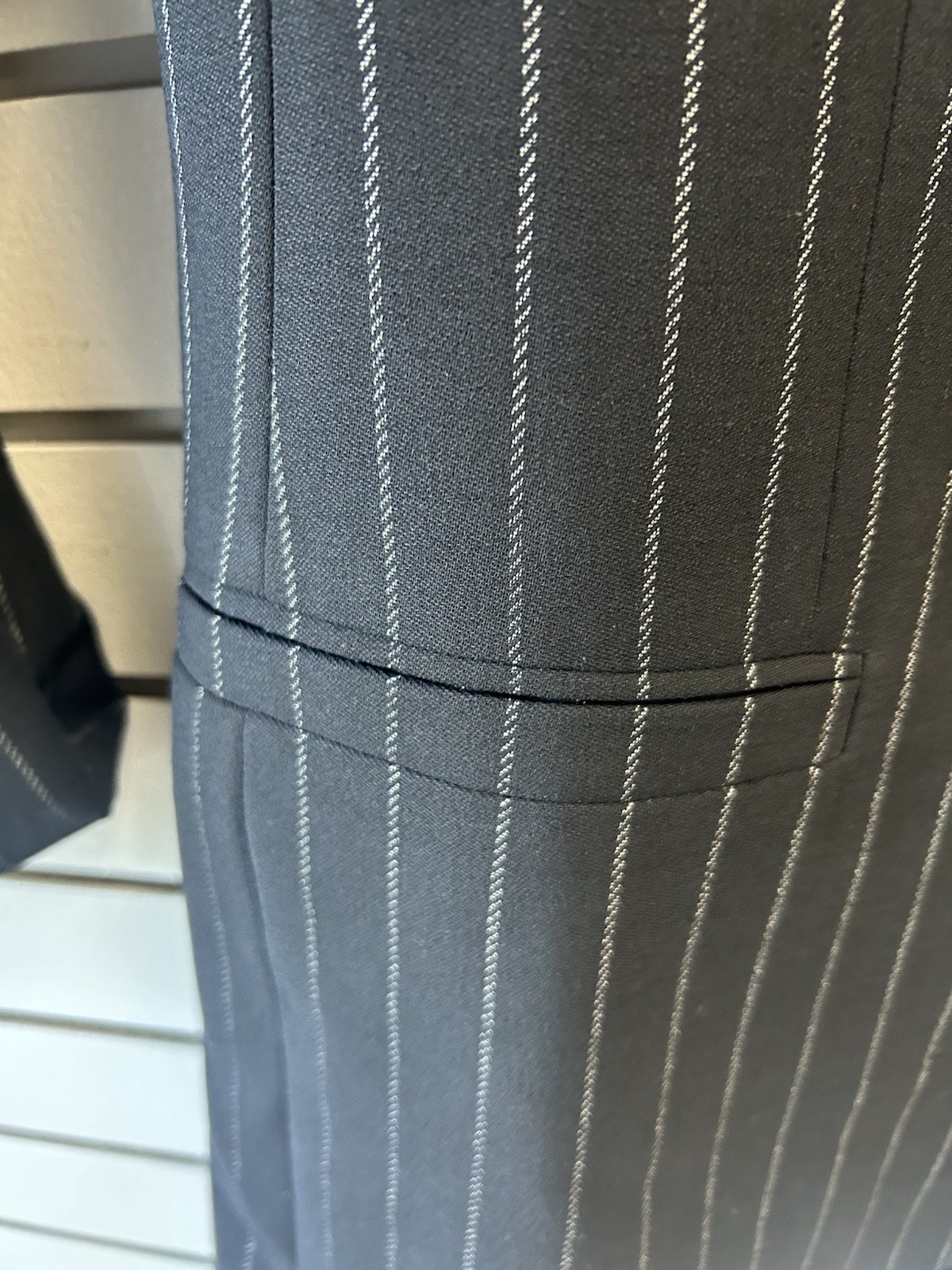 Men’s Pinstriped Vintage Versace Classic V2 2 Piece Suit