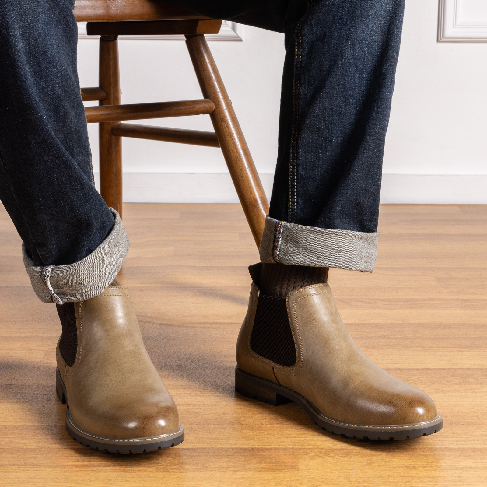 Men��s Chelsea Boots Casual Slip-On Classic Dress Comfortable Ankle Boots