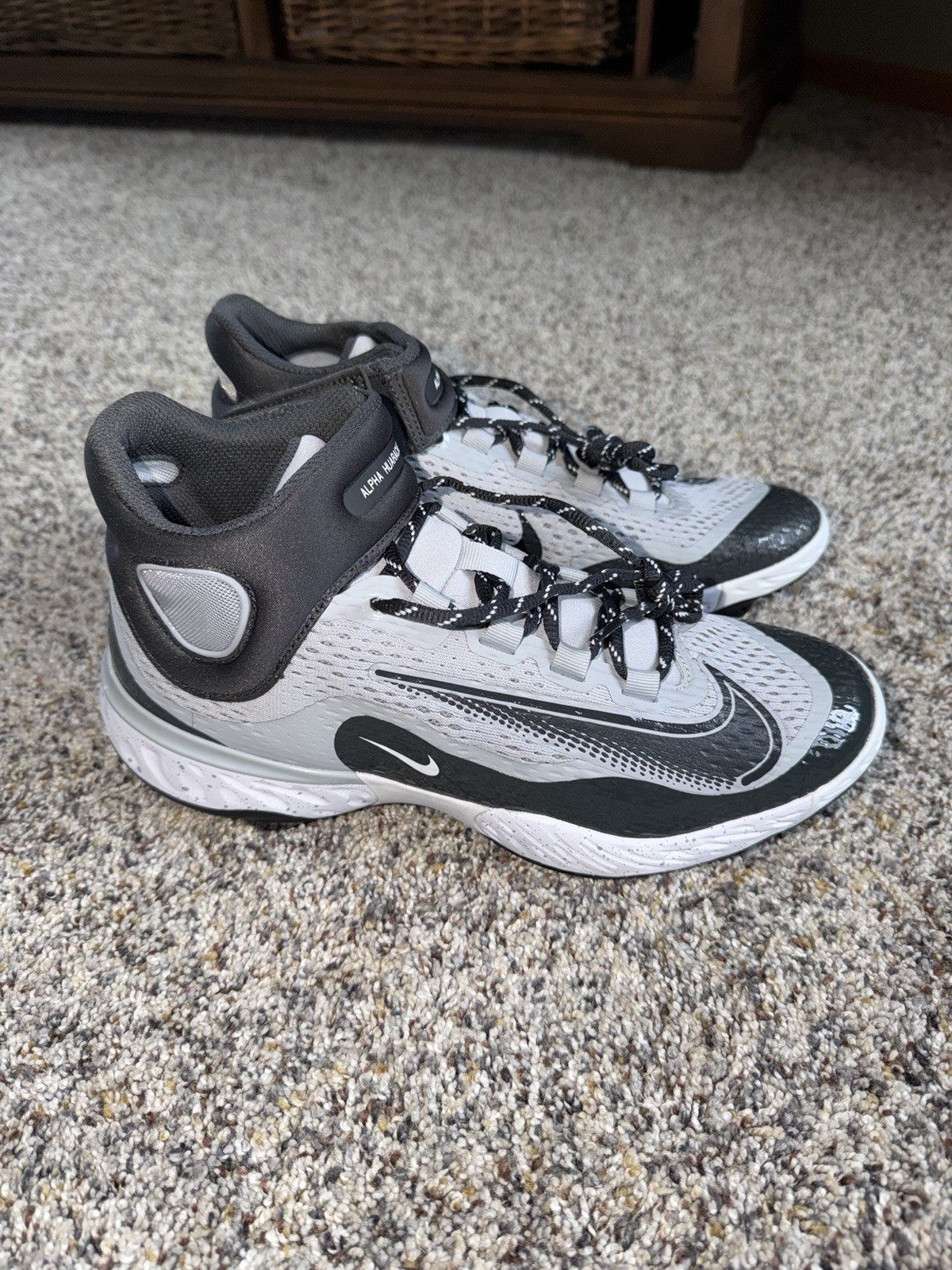 Nike Alpha Huarache Elite 4 Mid Metal Baseball Cleats Mens SZ 9 Gray DJ6520-002