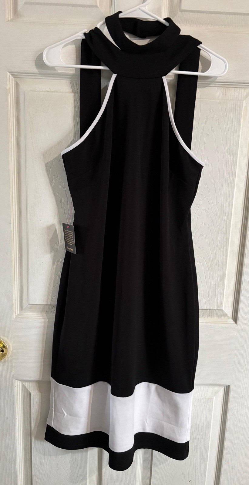 bebe Black/White Colorblock Halter Neck Sleeveless Knee Length Dress Size L