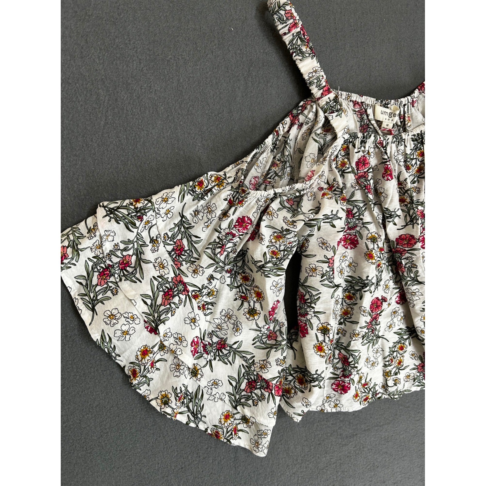 Umgee Cold Shoulder Top Women Medium White New Floral Tiered Bell Sleeve Boho