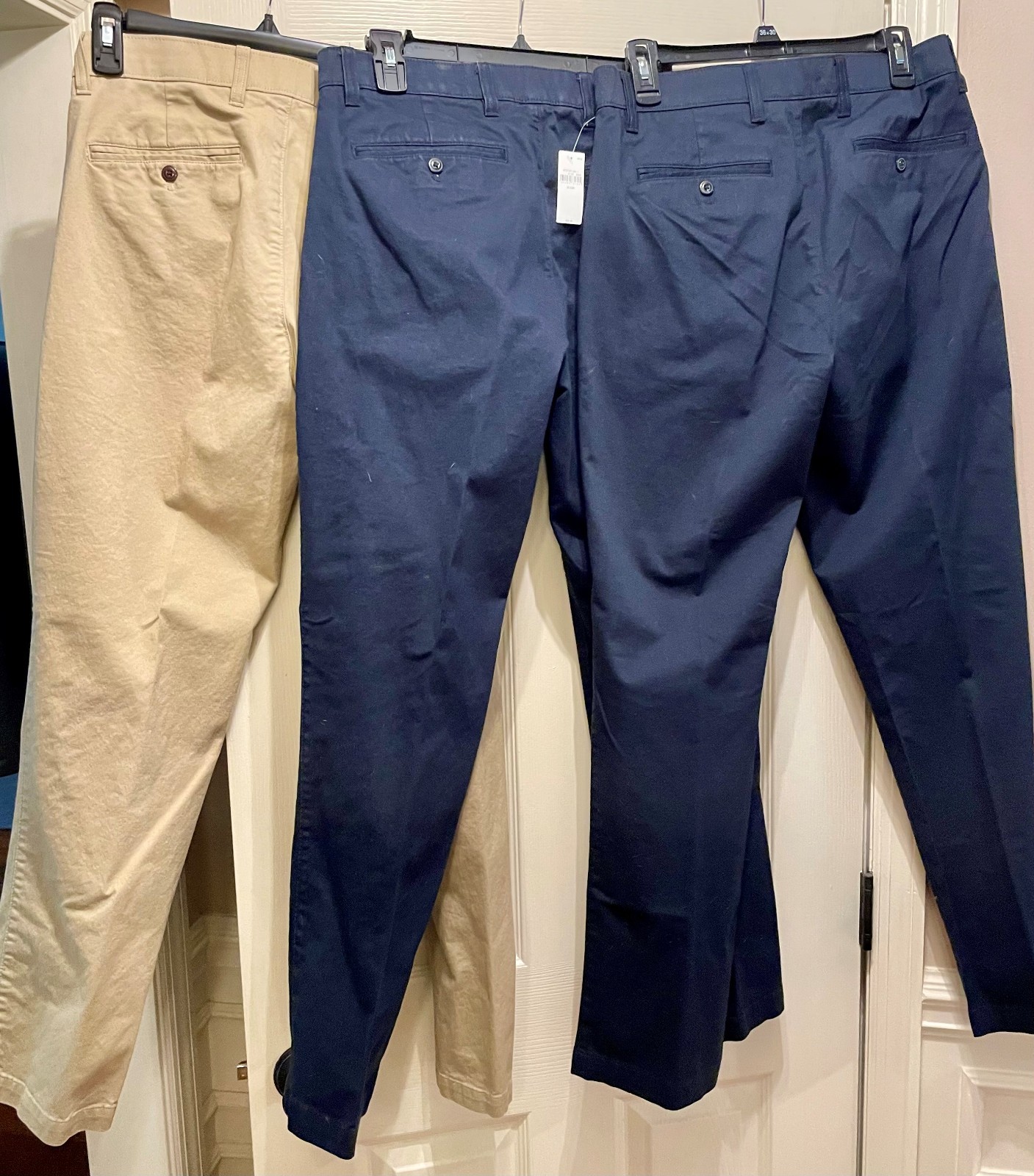 LOT 3 Pair GAP Men’s Modern Straight Khakis 31×30 BLUE (NWT), BLUE, TAN
