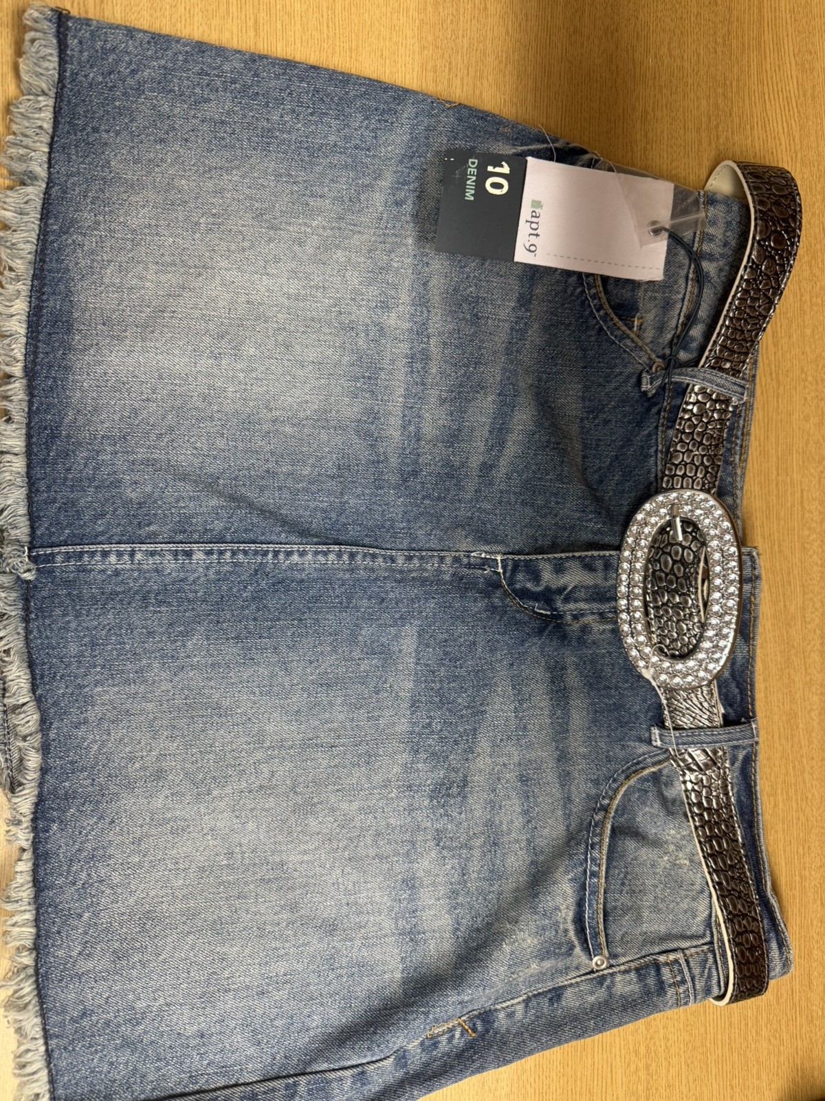 Apt 9 Skirt Distressed Denim Misses Size 10 Aquris Wash Frayed Mini w/ beltNWT