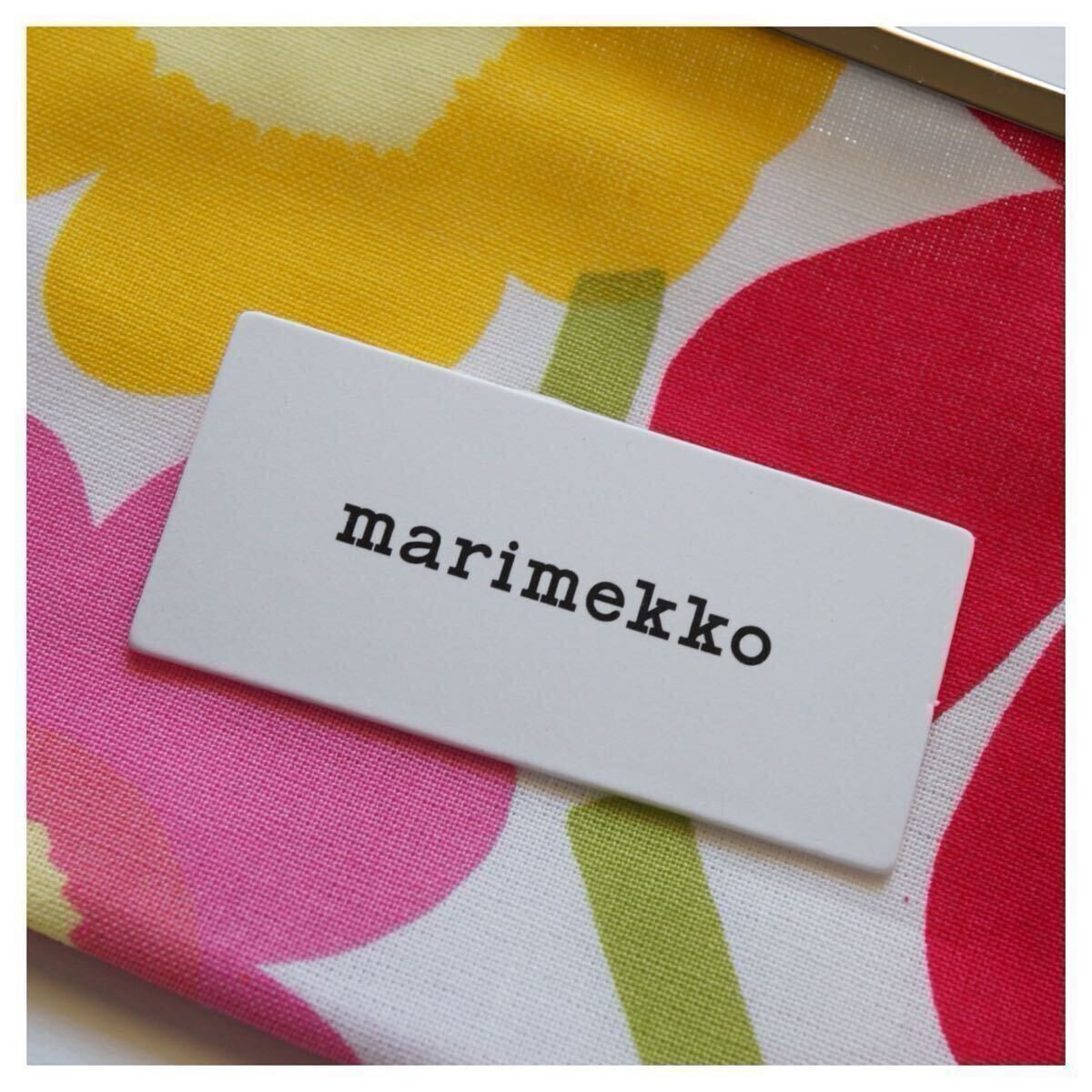 Marimekko multi purpose coin purse SILMA LASIKUKKARO MINI UNIKKO multi color 02