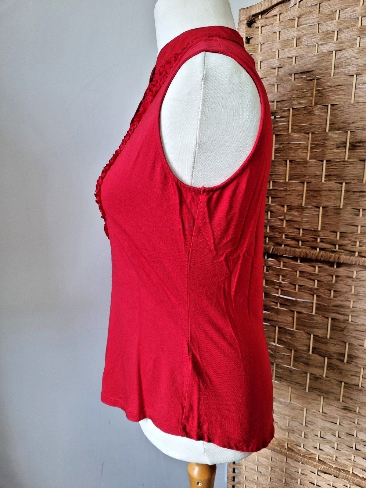 Karen Millen Red Ruffle Sleeveless Blouse Top Size 12 Jersey Summer Statement