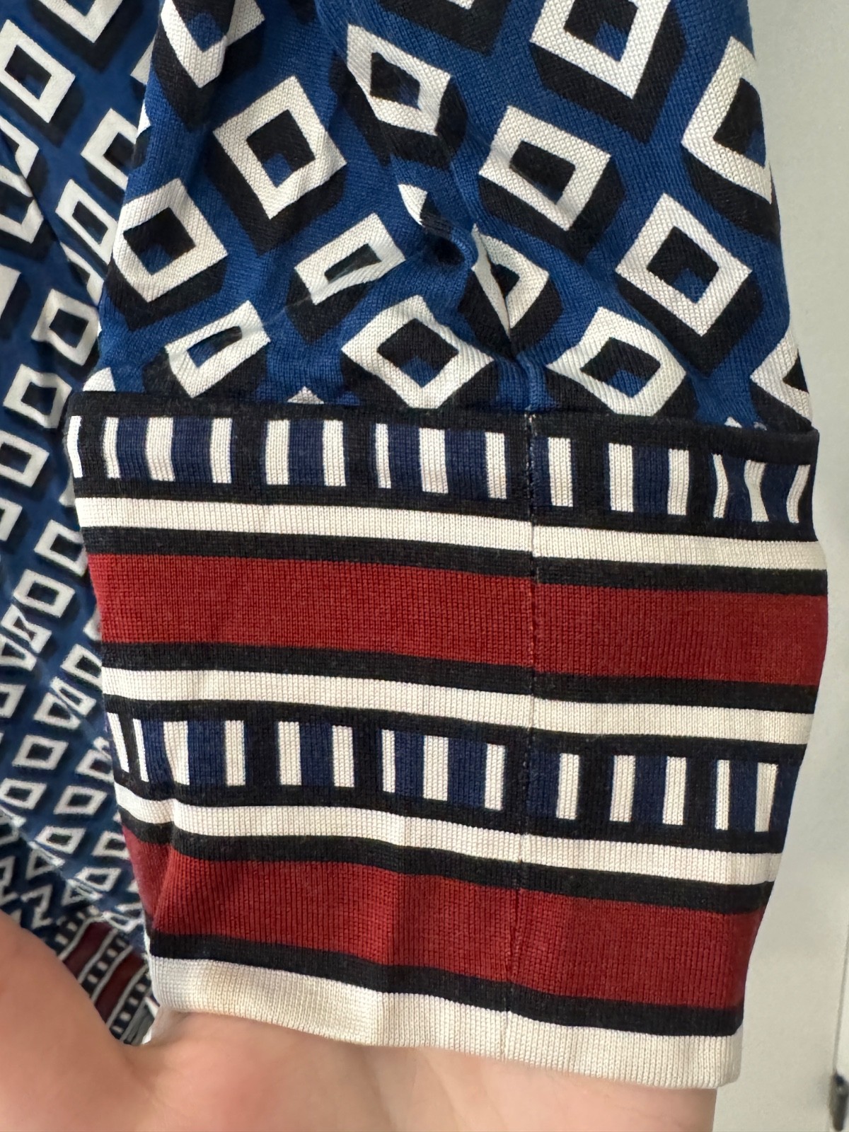 Diane von furstenberg wrap dress, size 2, 100% silk