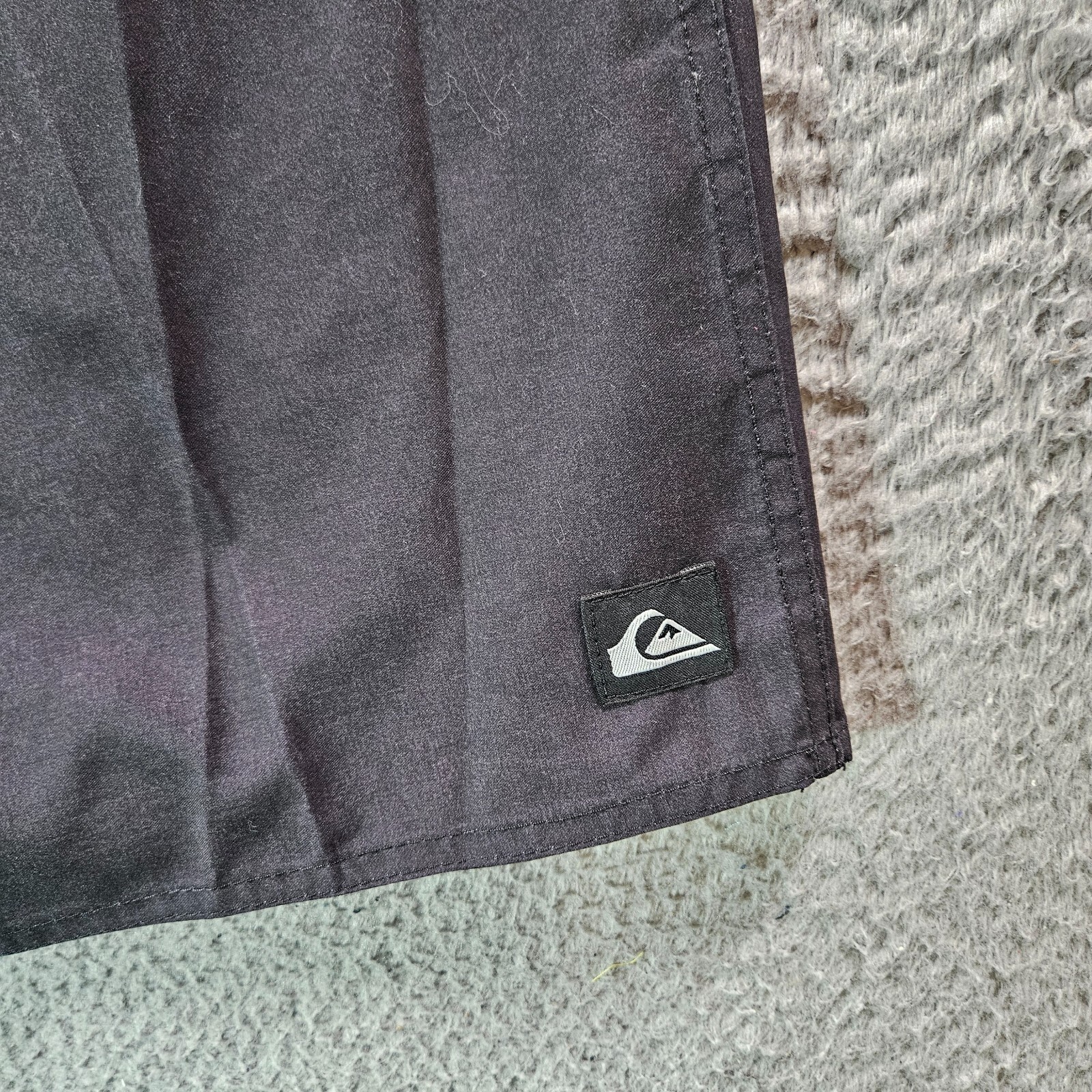 NWT Quiksilver Board Shorts Swim Trunks Men 38 No Liner 20″ Green Pattern Black