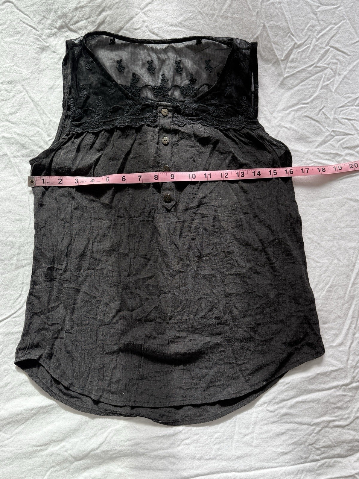 *Shirt unknown Brand* Black Lace Sheer Button Sleeveless Blouse Top Size M