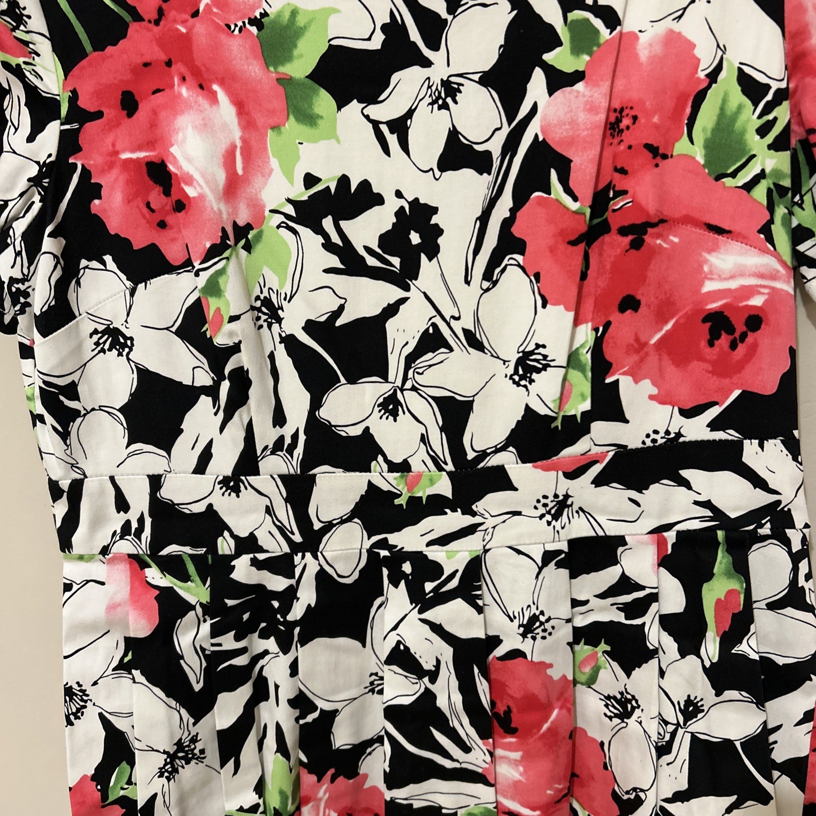 White, Black And Pink Floral Fit And Flare Dress Size 14