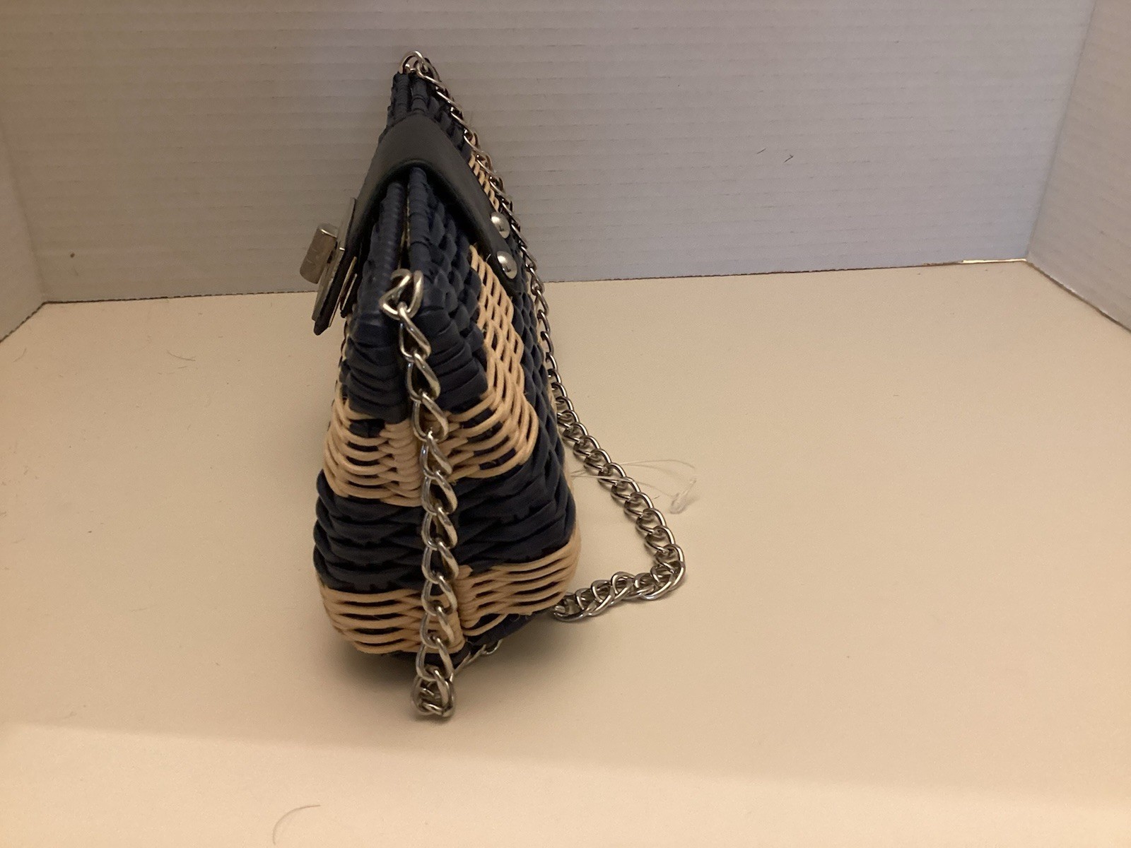 Kelly & Katie Rattan Wicker Handbag NEW Navy Cream Silver