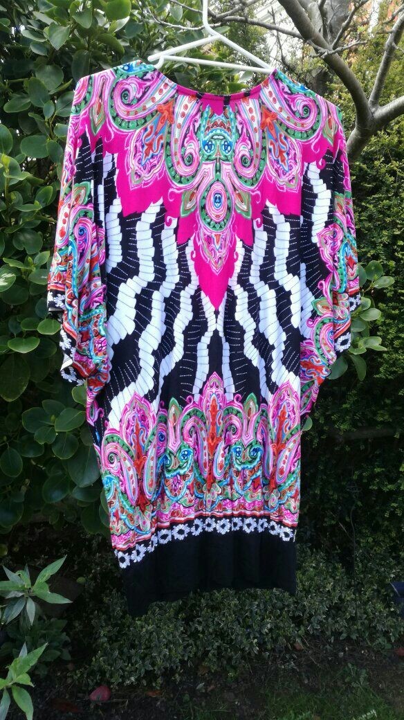 FERAUD PARIS MULTICOLOURED BATWING TUNIC TOP SIZE 12
