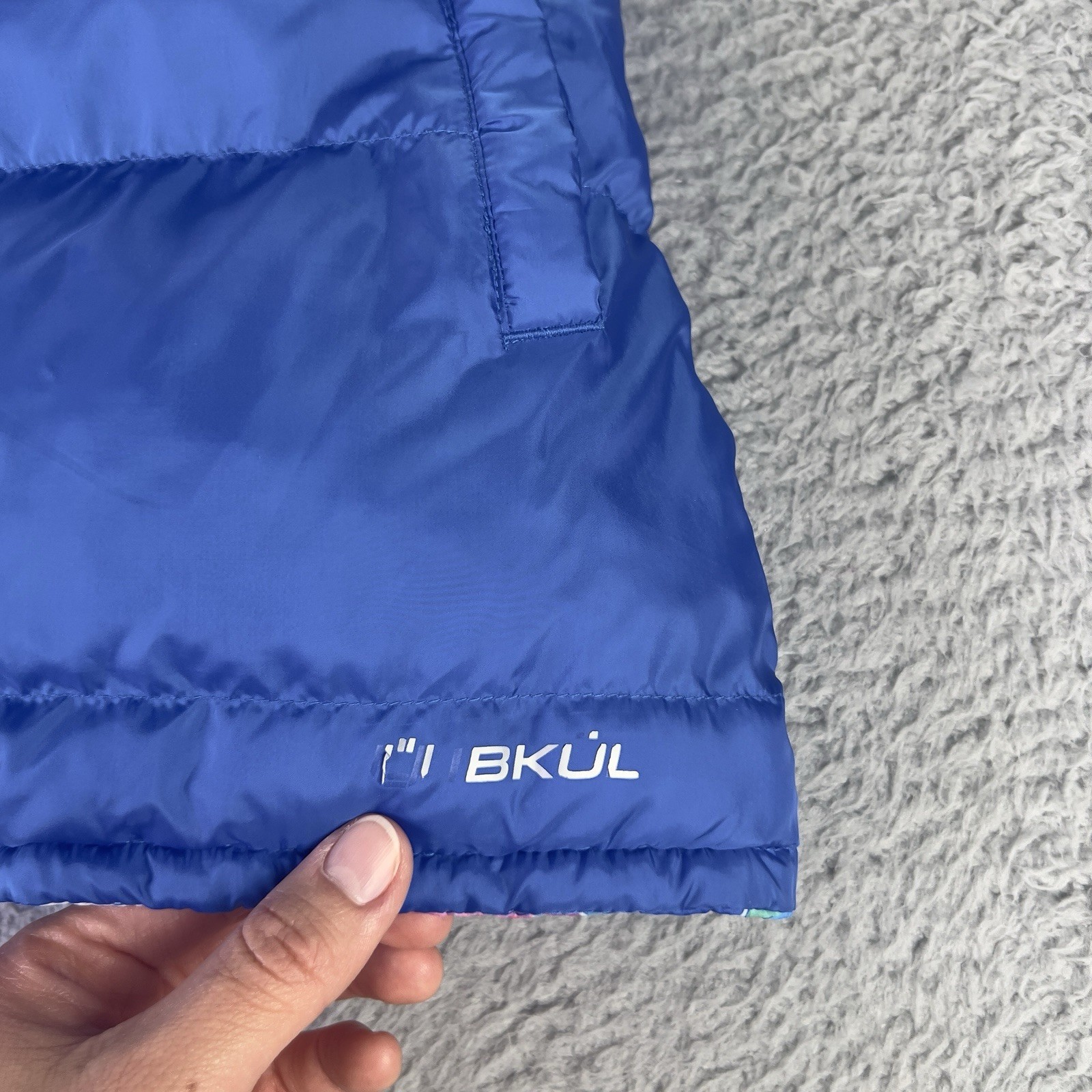 IBKUL Vest Women Small Blue Floral Reversible Puffer Zip Active Outdoors Golf
