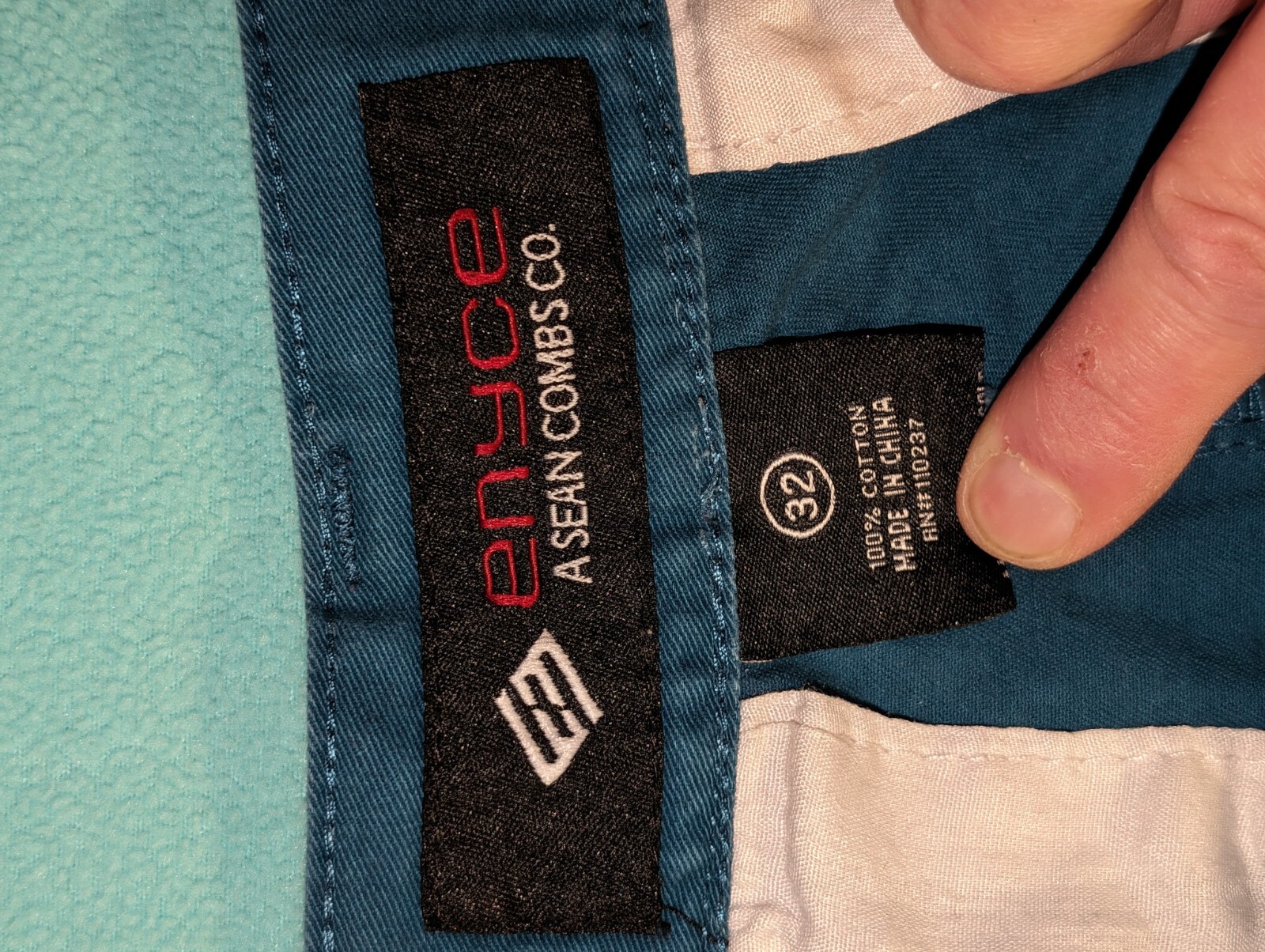 Enyce Cargo Shorts Please – Read in Description about Missing Snap