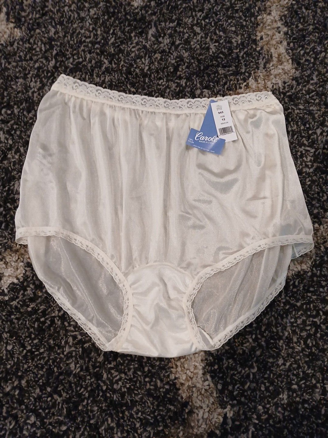 90’s Vintage Carole 100% Captiva nylon panties w/tags sz 12