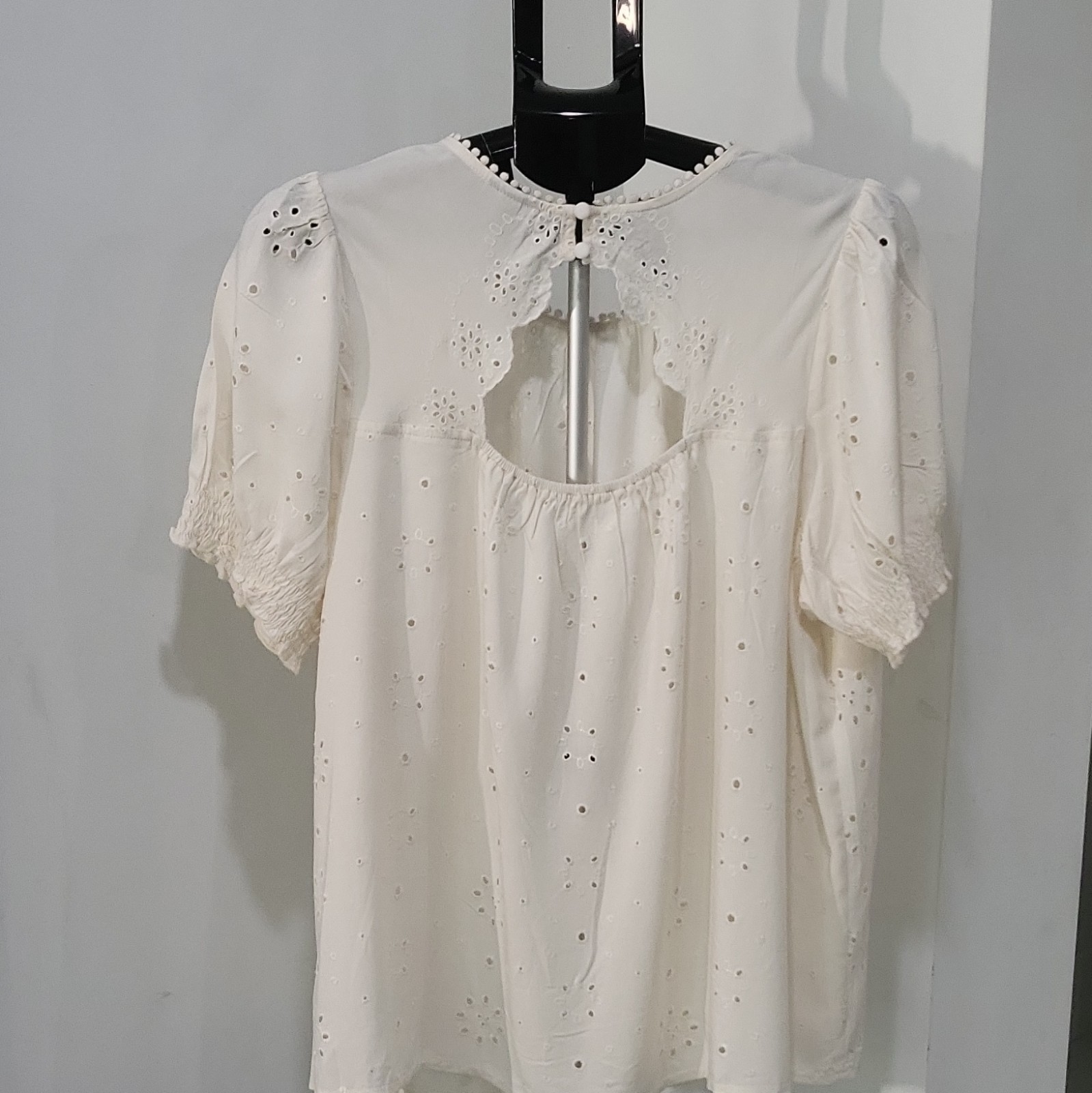Torrid White Rayon Challis Eyelet Embroidered Puff Sleeve Blouse Womens 1X
