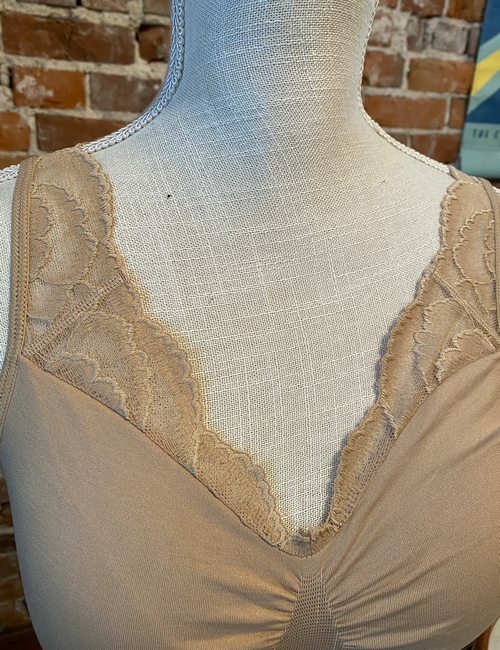 Rhonda Shear Classic White Ahh Bra Lace Neckline New Removable Pads