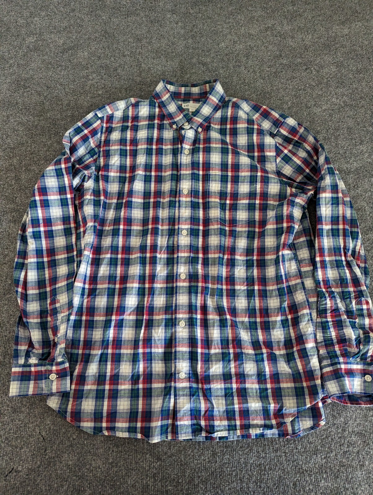 Gap Shirt Men’s Size L Blue White and Red Green Plaid Long Sleeve Button Down