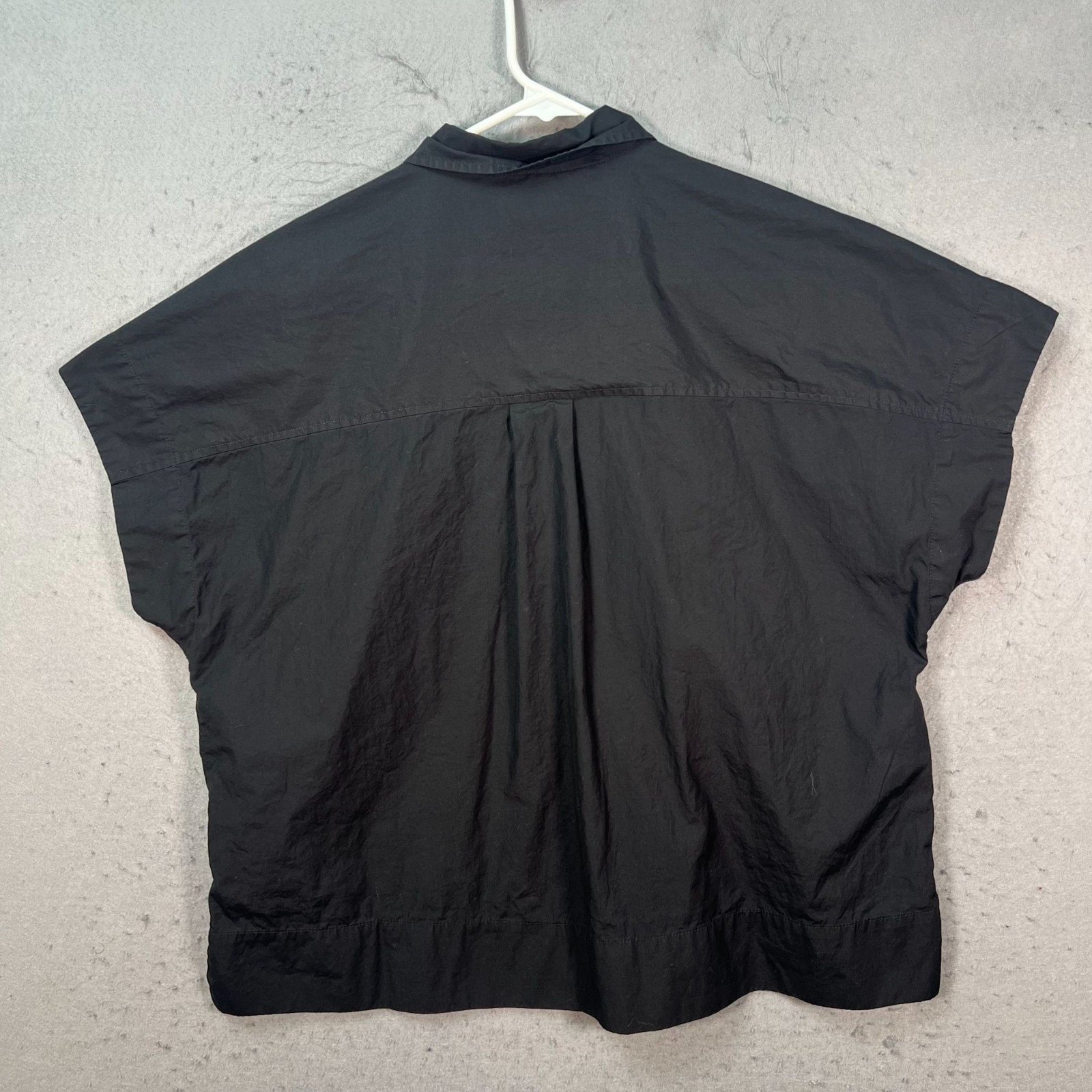 Everlane Womens Size Medium Black Short-Sleeve Button-Up Oversized Shirt