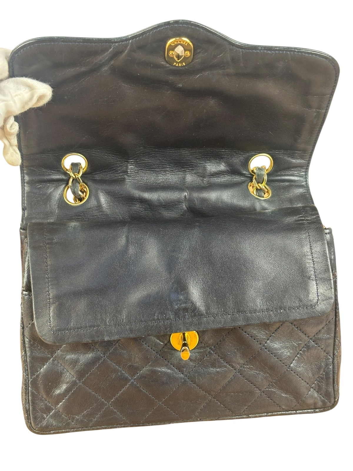 Size S – Chanel Dark Navy Quilted Leather Two-Toned CC Double Flap Bag ’86-’88 –