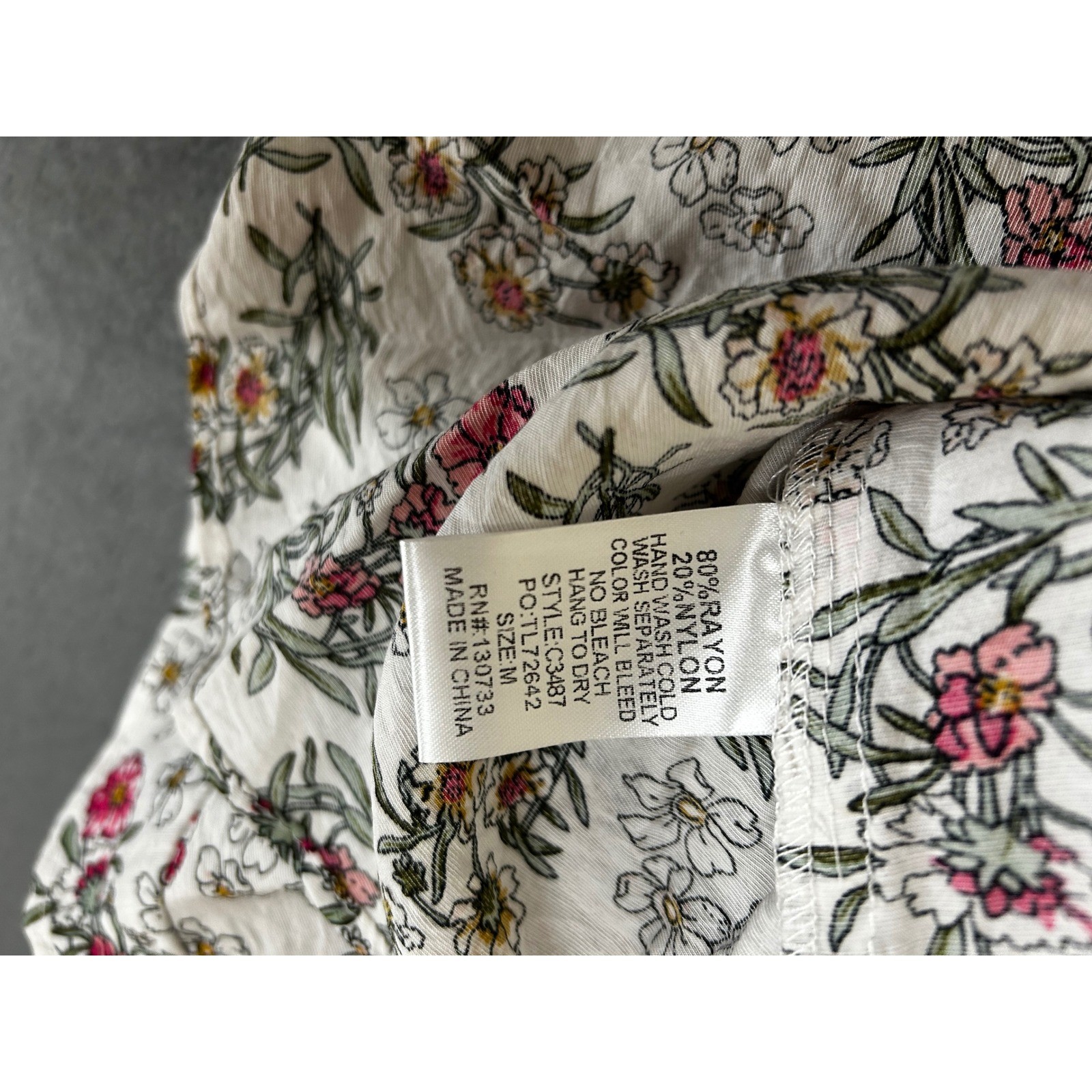 Umgee Cold Shoulder Top Women Medium White New Floral Tiered Bell Sleeve Boho