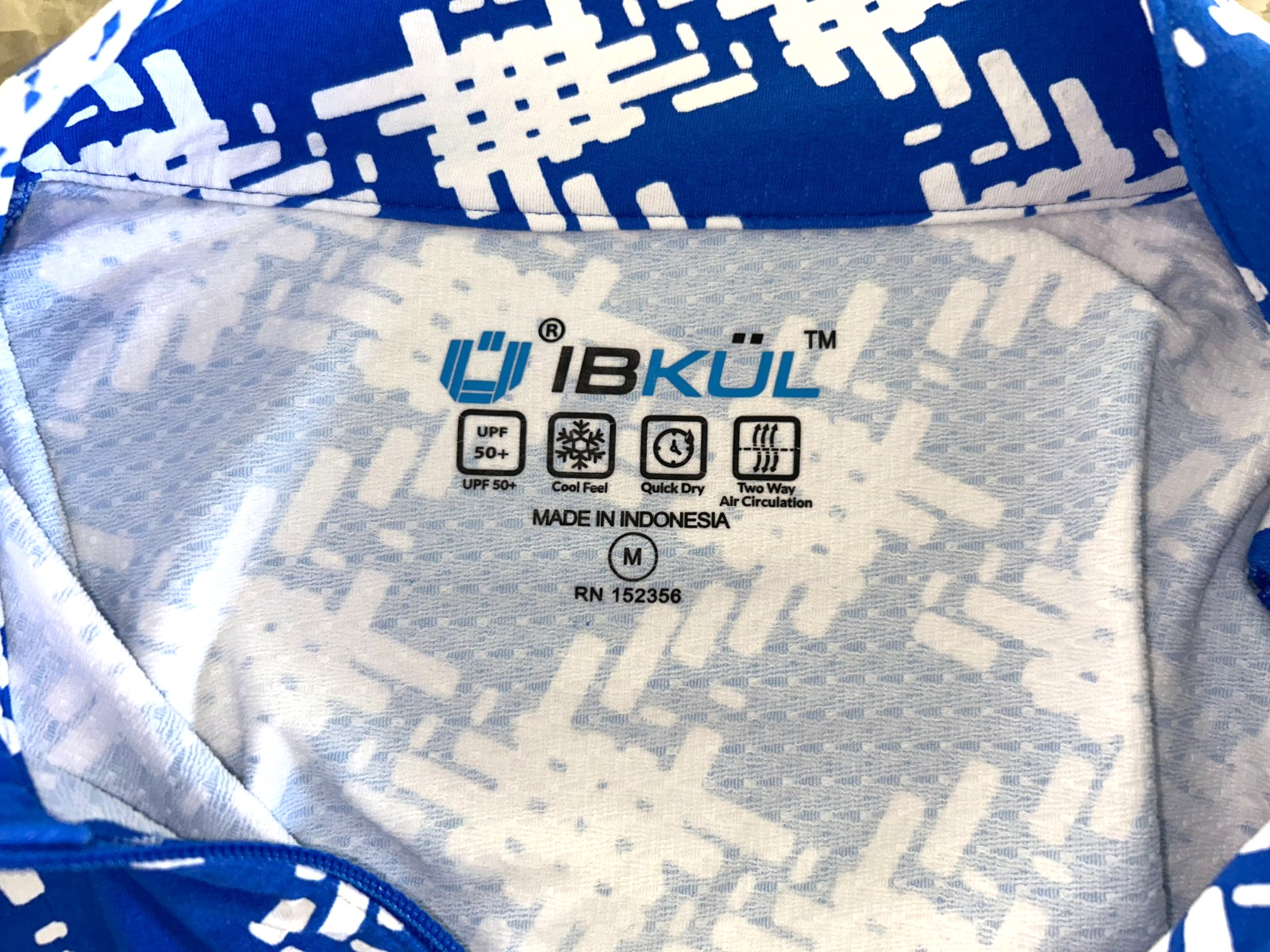 IBKUL Short Sleeve Top Shirt Women’s Size Medium 1/4 Zip Blue/White