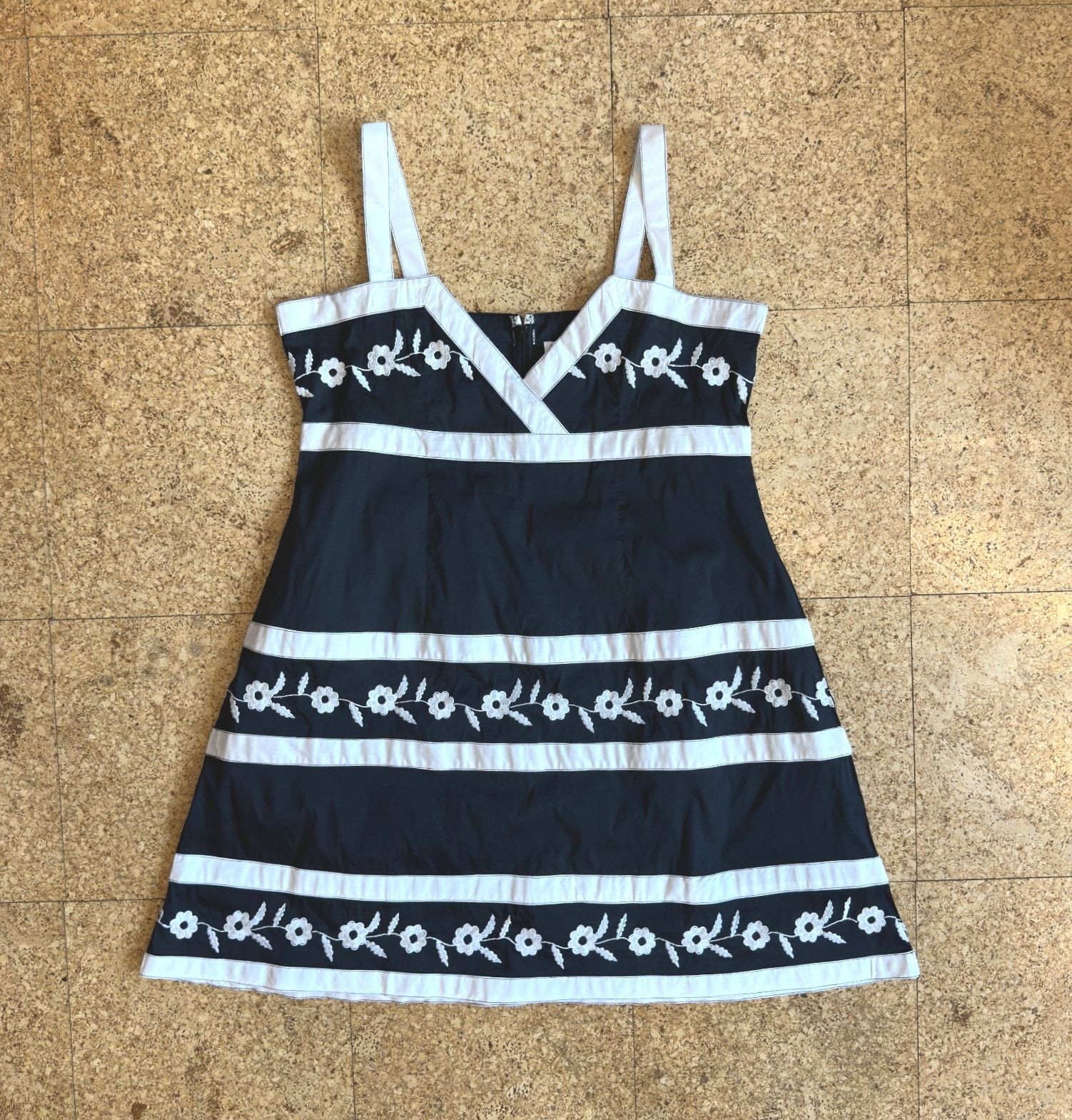 Batsheva Lila Dress Size 14 Black/White Floral Stripe Retro Mod A-Line Empire