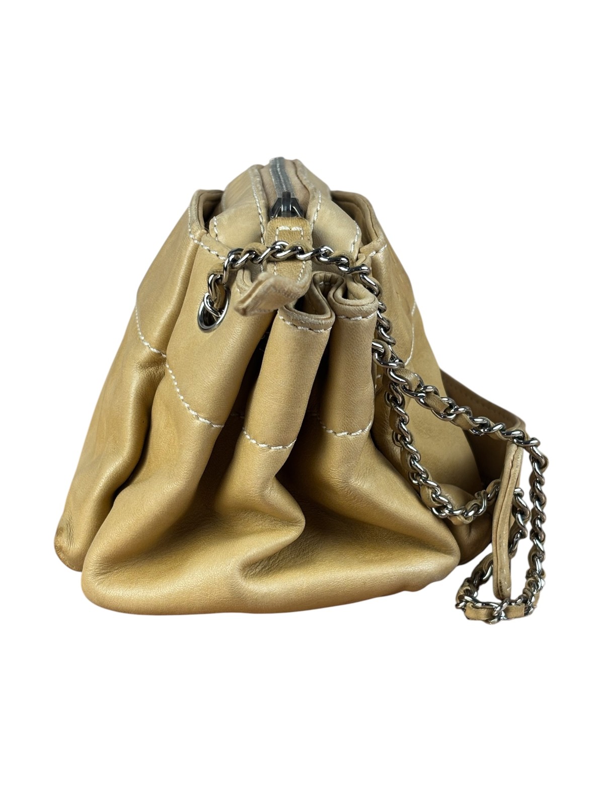 Size OS – Chanel Warm Beige Leather LAX Accordion Shoulder Bag 2003 / Pre-Owned