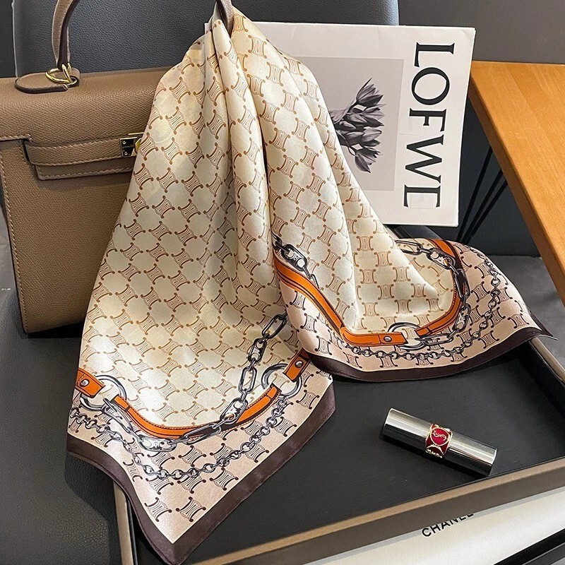 100% Mulberry Silk 26″ Square Scarf Women Neckerchief Bandana Coffee Brown Chain