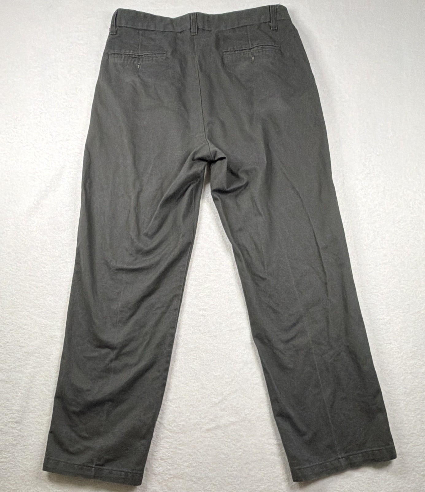 Lee Never Iron Men’s 32×30 Gray Pleated Relaxed Fit Dress Pants Wrinkle Free