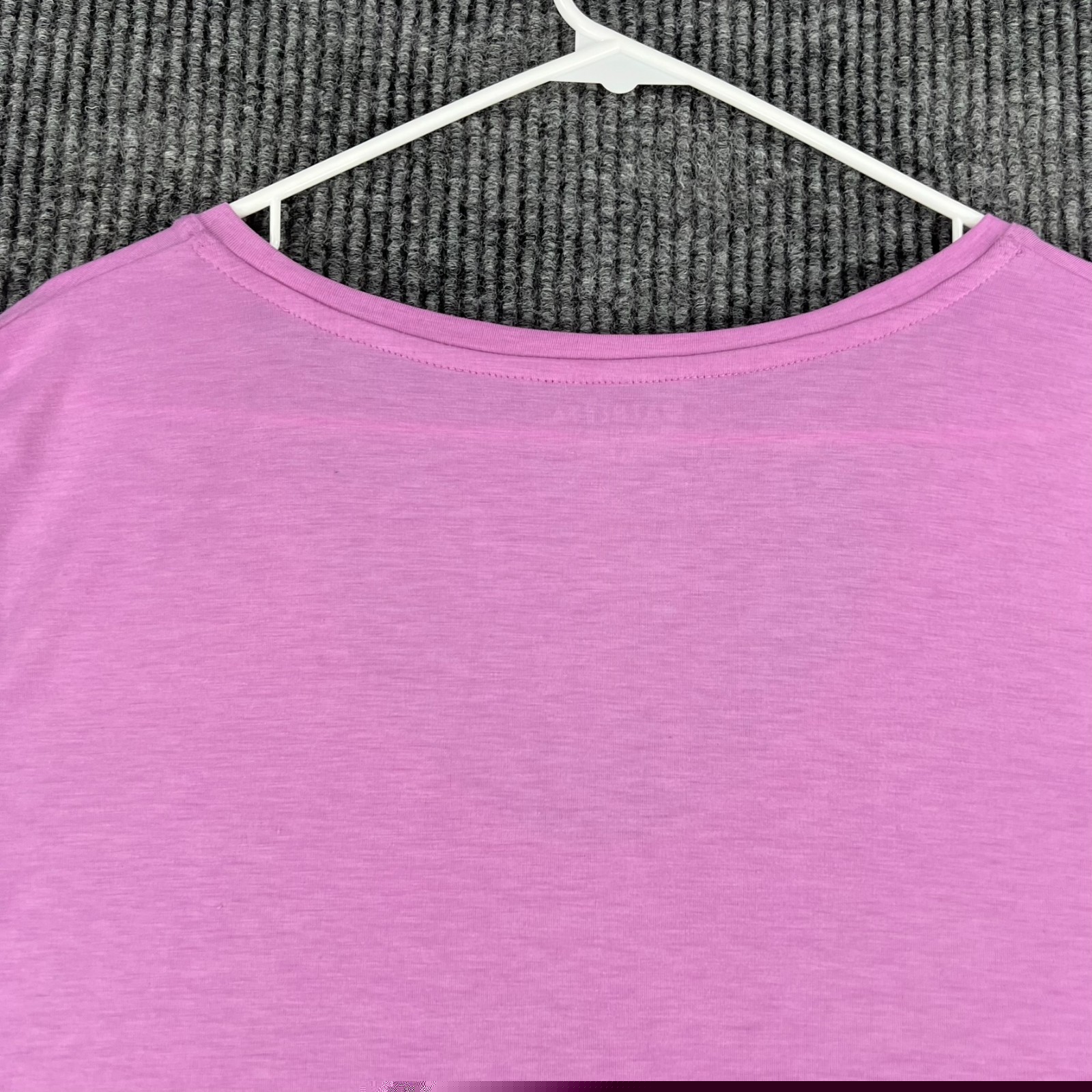 Athleta Shirt Womens XLT Extra Large Tall Purple Short Sleeve Solid Scoop Neck