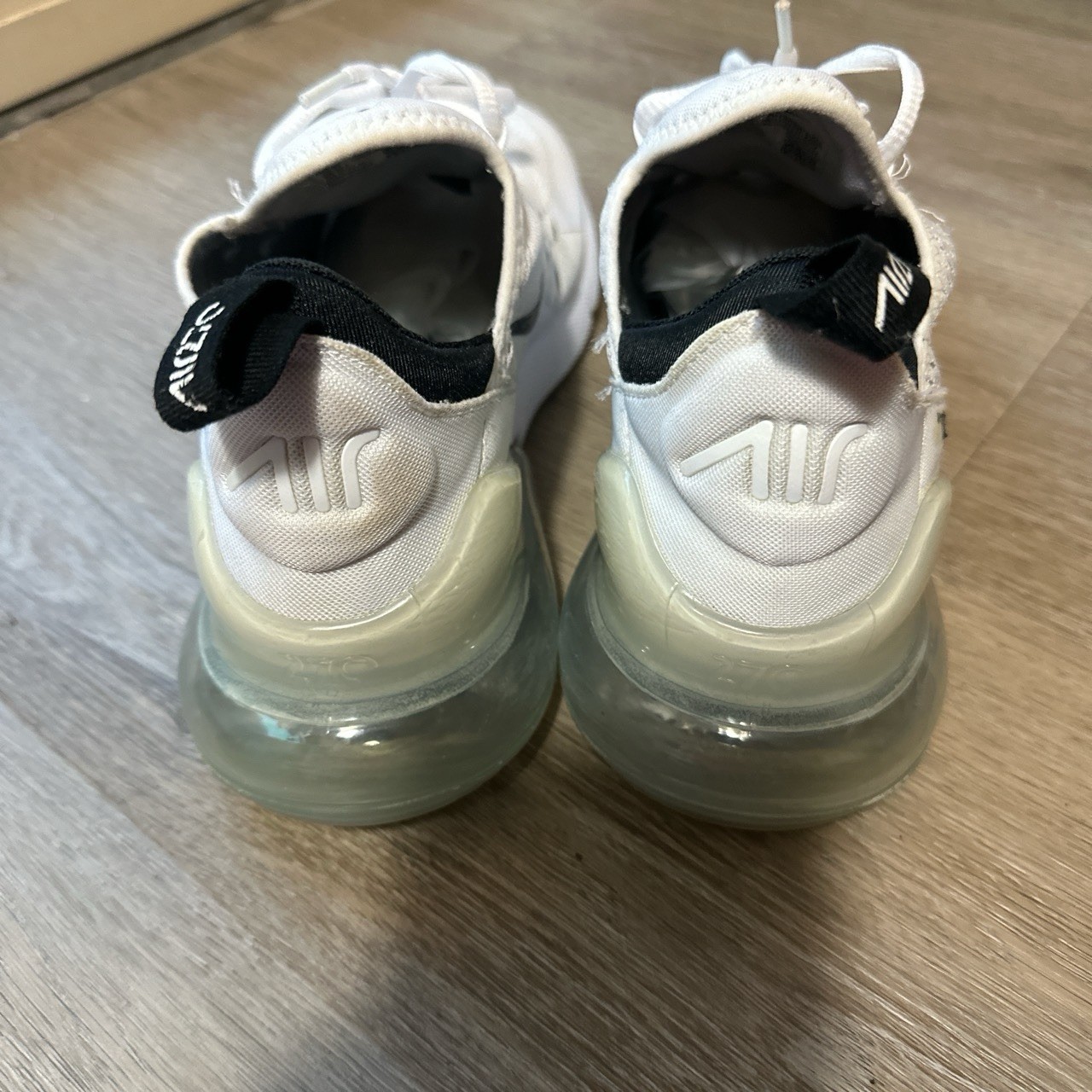 Nike Air Max 270 white size 8 men