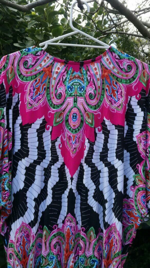 FERAUD PARIS MULTICOLOURED BATWING TUNIC TOP SIZE 12