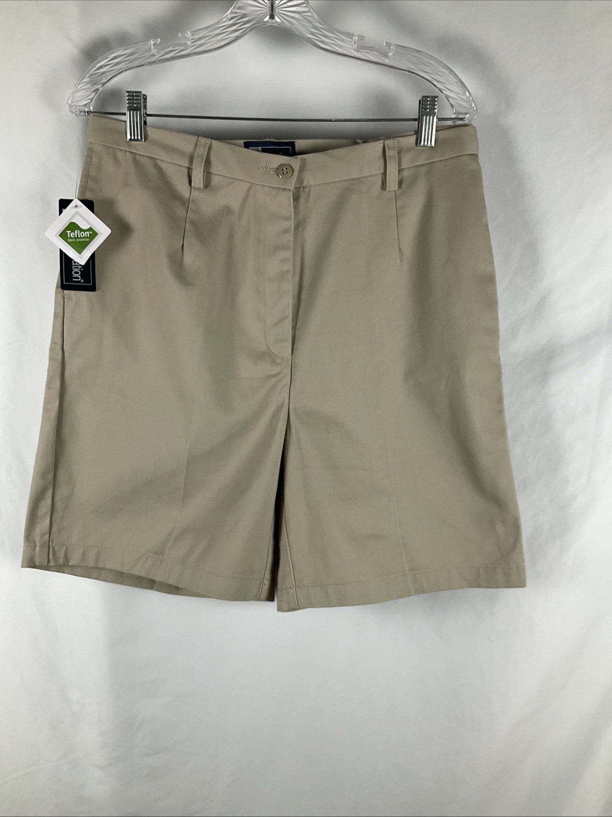 Blue Generation Women’s Shorts, Size 14 Expandable Side Waist Stain Release NWT