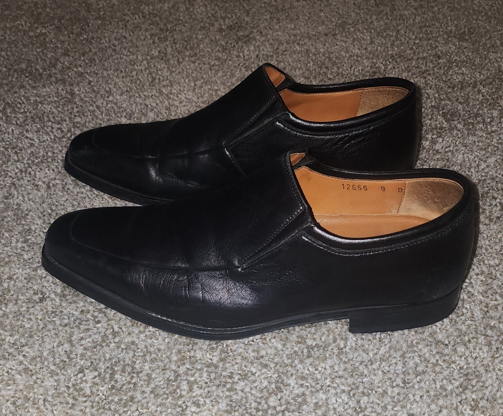 Johnston And Murphy Men Loafer Size 9