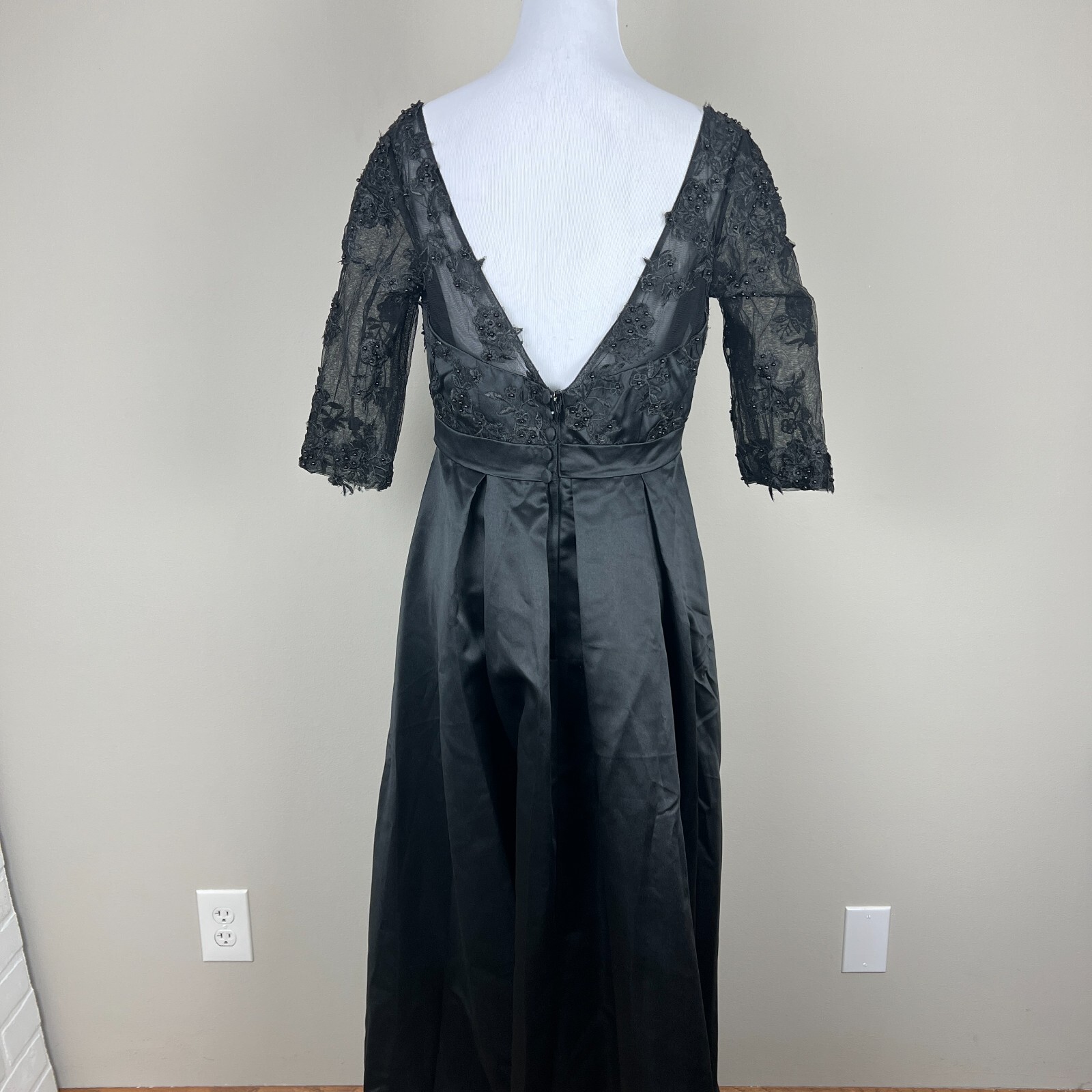 Formal Gown Dress 10 Black Floral Applique Beaded A-Line Evening Long Whimsigoth