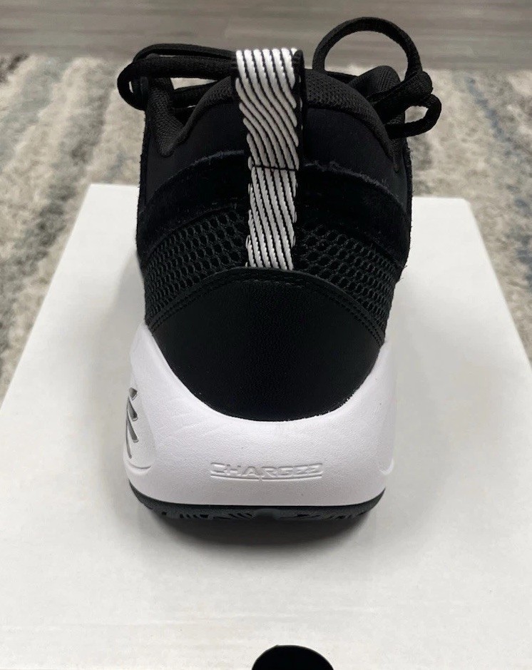 Under Armour Curry 3Z 25 SDE Mens Size 10 Basketball Sneakers Black/White