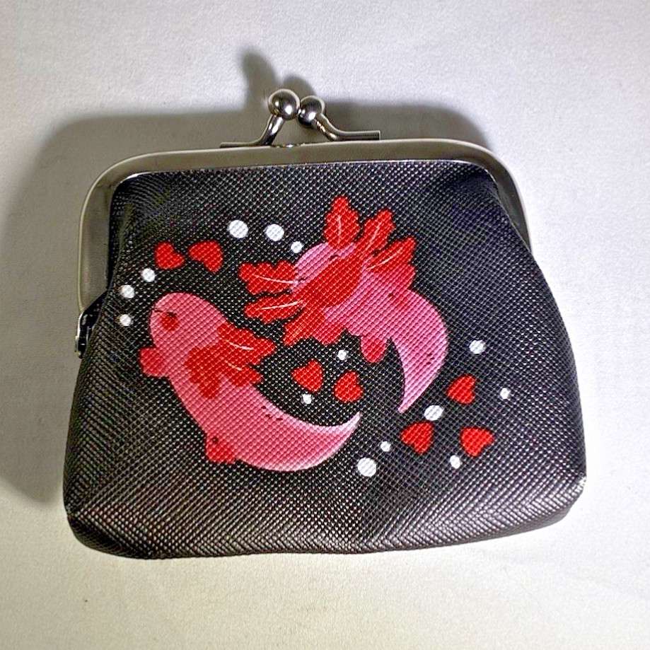 Axolotl Kiss Lock Coin Purse Wallet, Hearts and bubbles, black, pink, Red, White