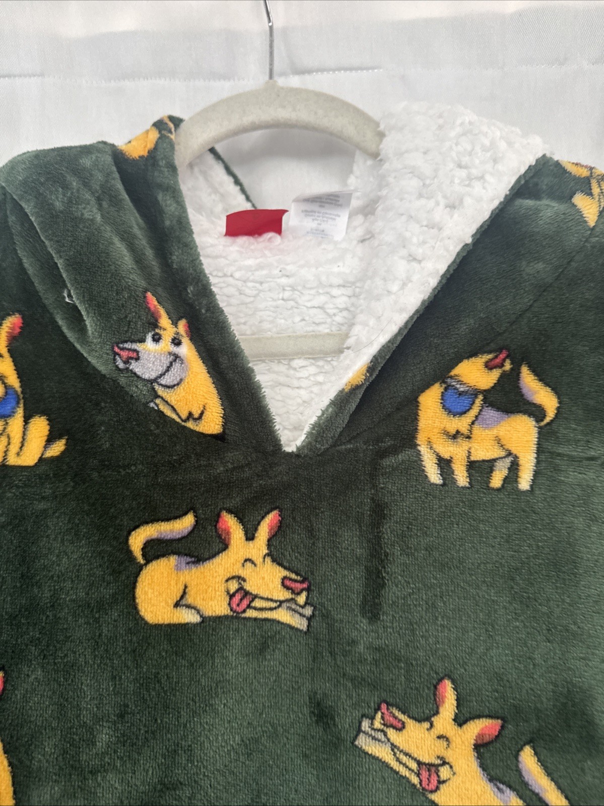 Oodie Oversized Blanket Hoodie Sherpa Adult One-Size All Over Dog Print