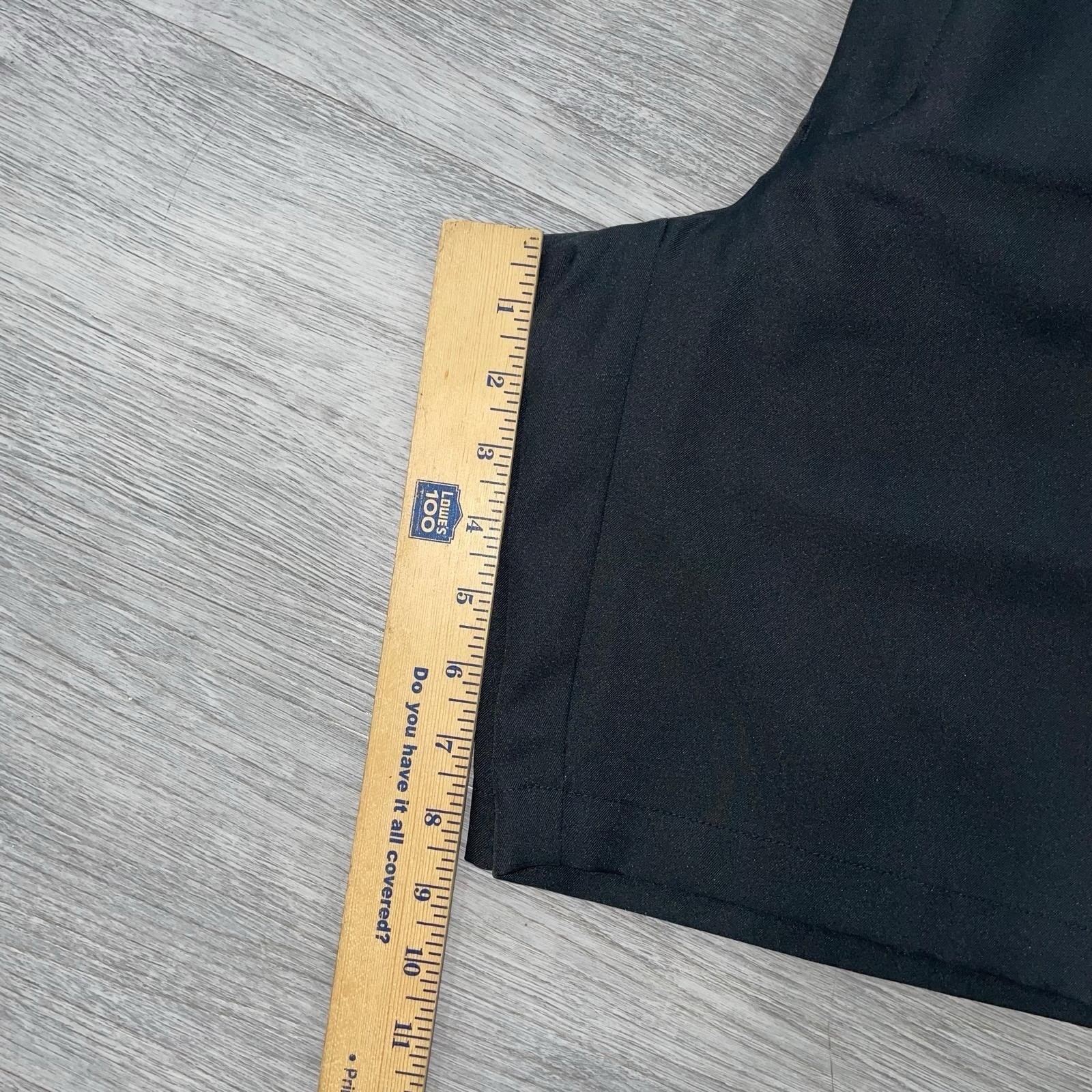 Peter Millar Shorts Men’s Size 36 Black Performance Salem Golf Crown Sport