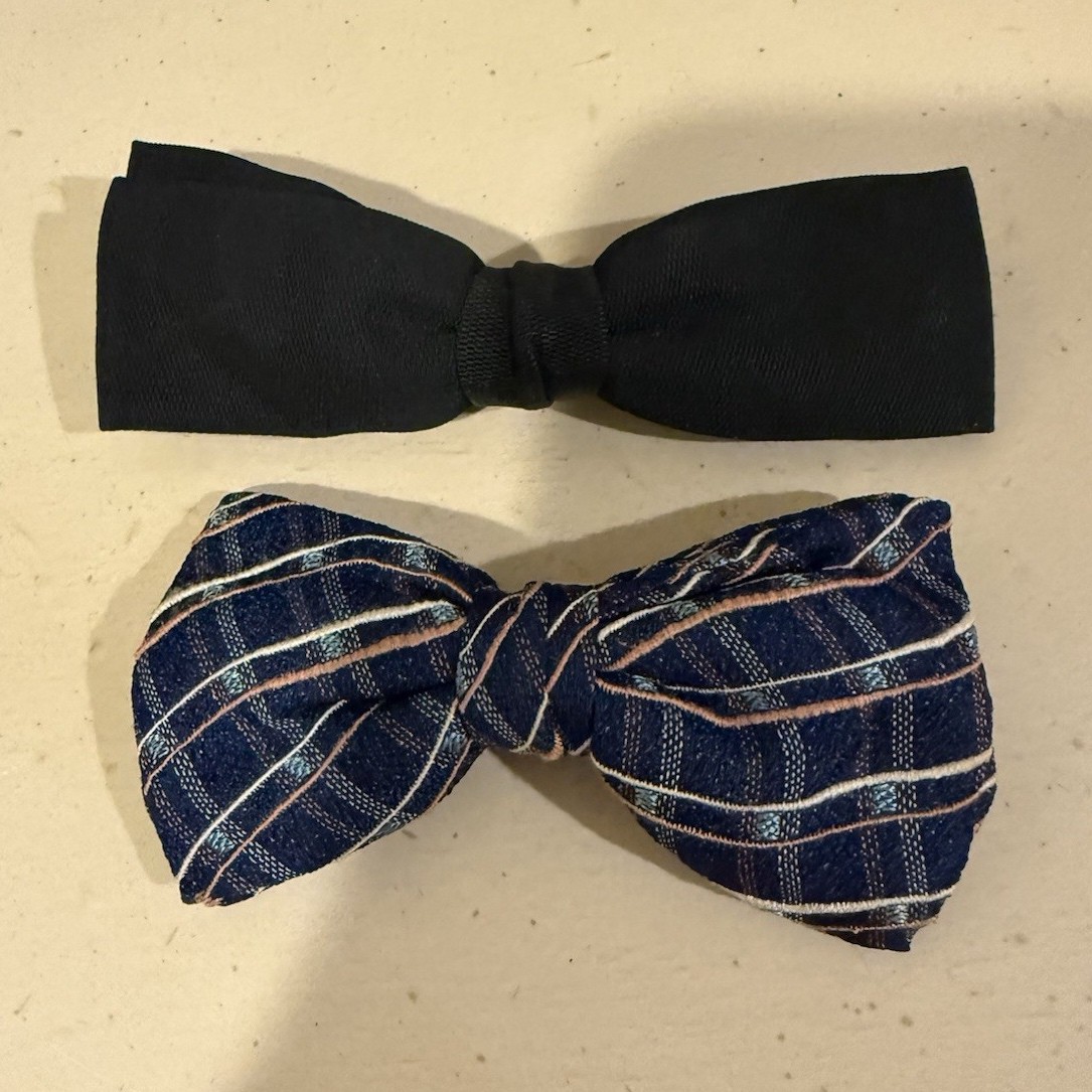 vintage Men’s 2pc Pretied Clip-On Bow Tie Set Black Solid & Blue/White Plaid