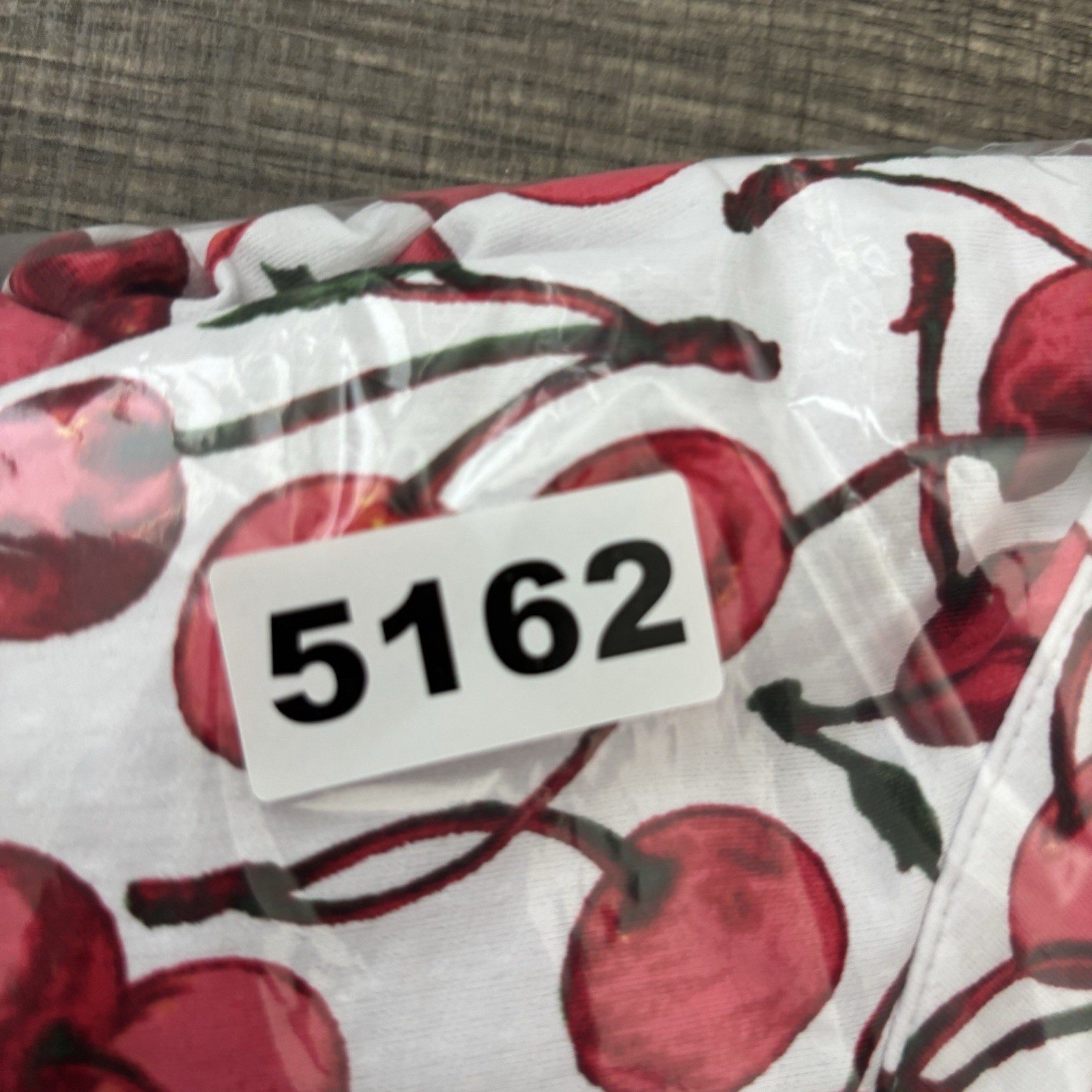 IBKUL 1/4 Zip Pullover Women’s Large Cherry Print UPF 50+ Wicking Cooling NEW