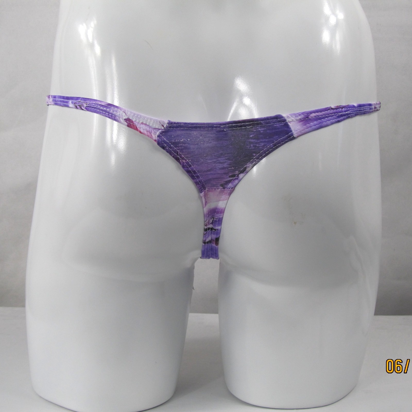 K403 P Mens Grape Smugglers String Thong Contoured Pouch Penguin Maple Leaves