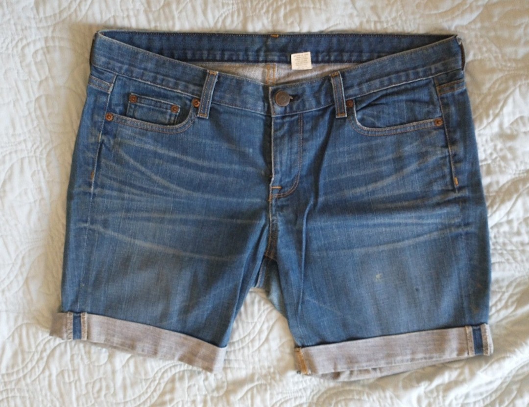 J.Crew Midi Cuffed Jean Shorts Size 31