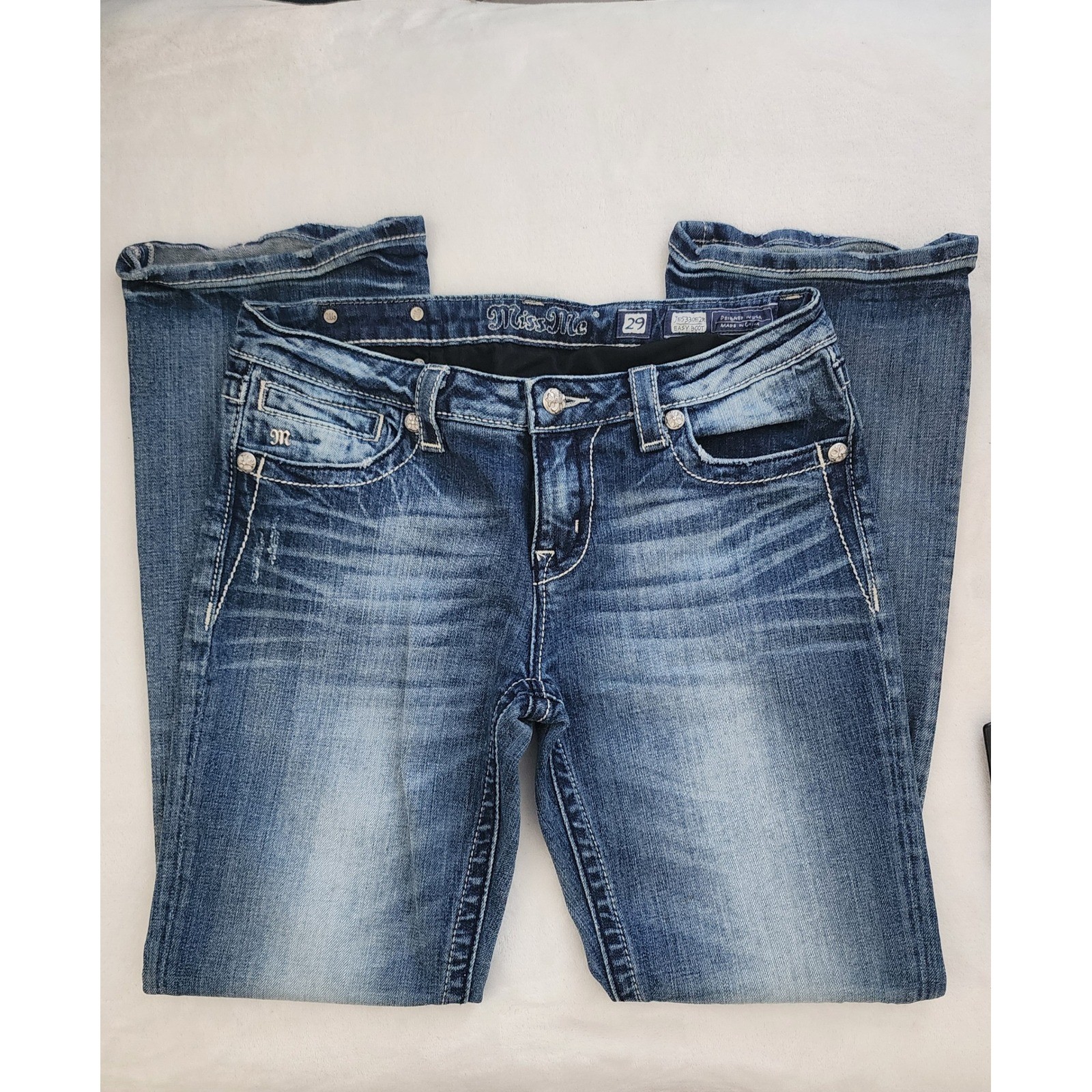 Miss Me Easy Boot Jeans Womens 29 Medium Wash Rhinestone Embellished JE5330E2R